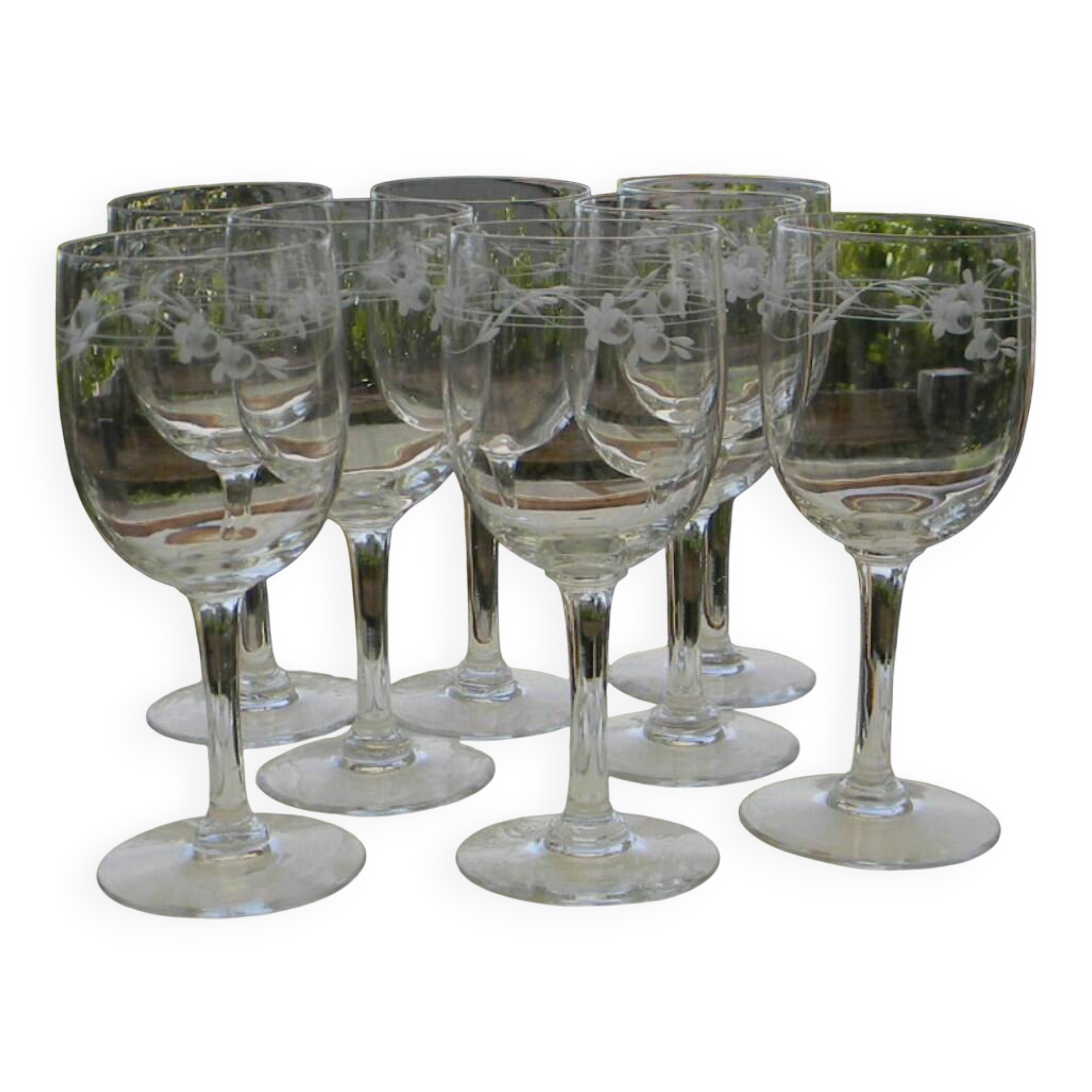 Set of 8 antique glass water glasses. Engraved floral border