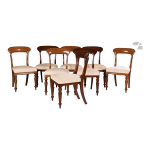 Suite 8 chaises acajou