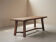 Grande table artisanale en chêne, France, vers 1970
