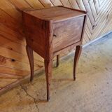 Bedside table with curved legs