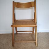 Folding chair with cane seat