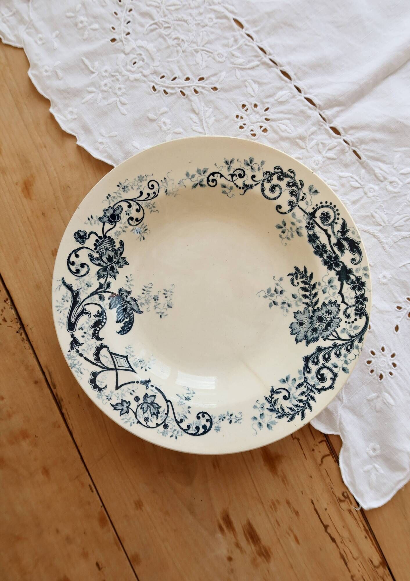 Antique hollow plate, ironstone HB&Cie Choisy-le-Roi - Sévigné model