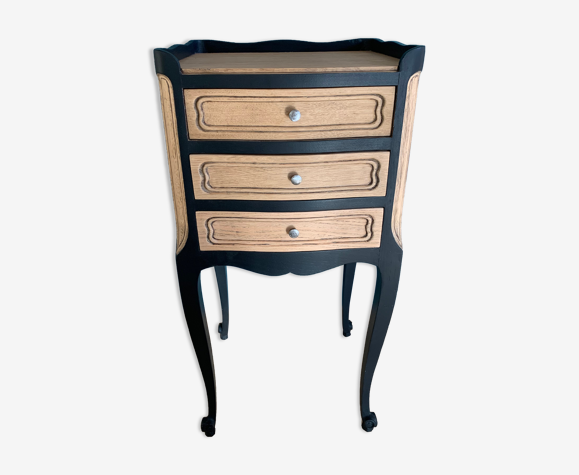 Table de chevet
