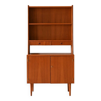 Bookcase with drawers and storage compartment