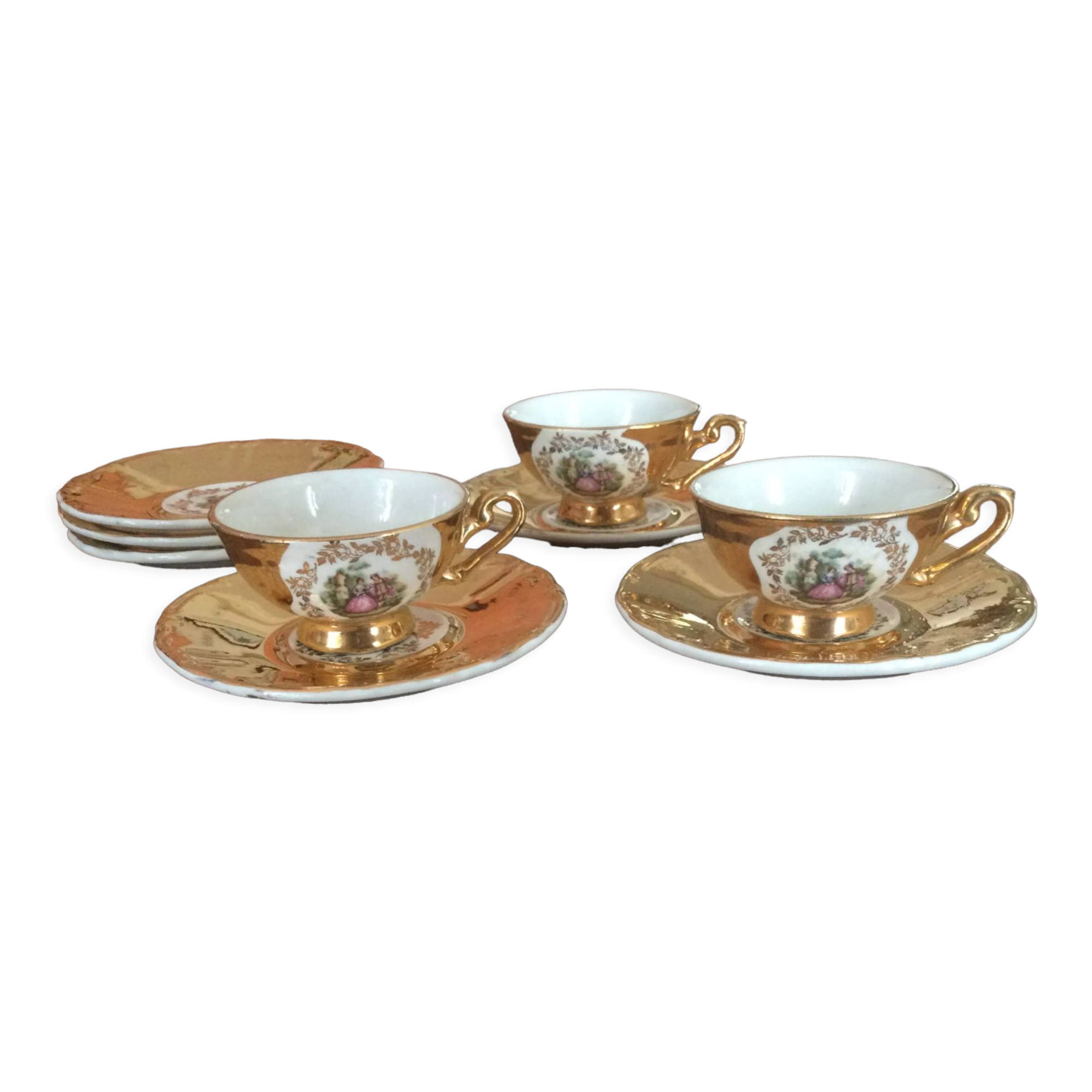 Coffee cups or mocha with romantic scenes