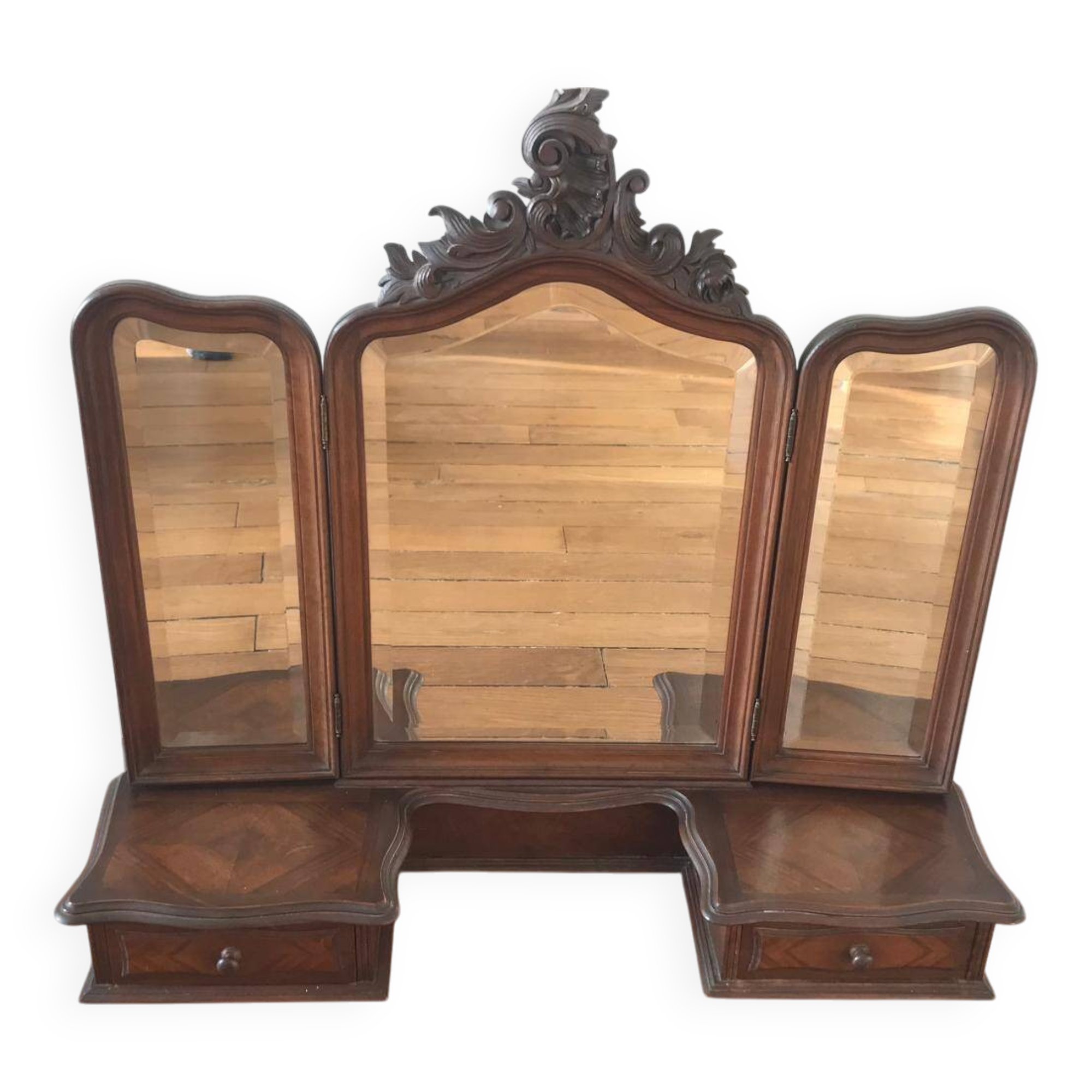 Triptych mirror dressing table