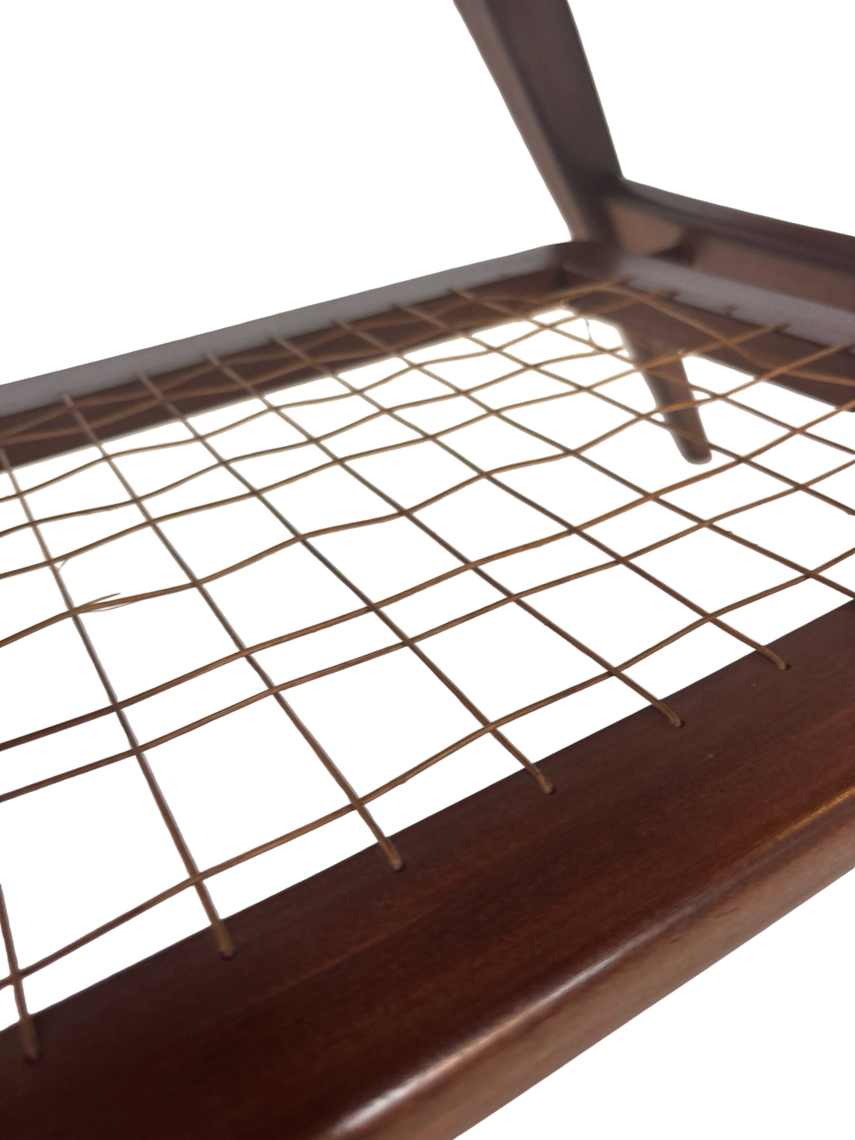 Table basse en teck dans le style de Louis van Teeffelen, années 1960