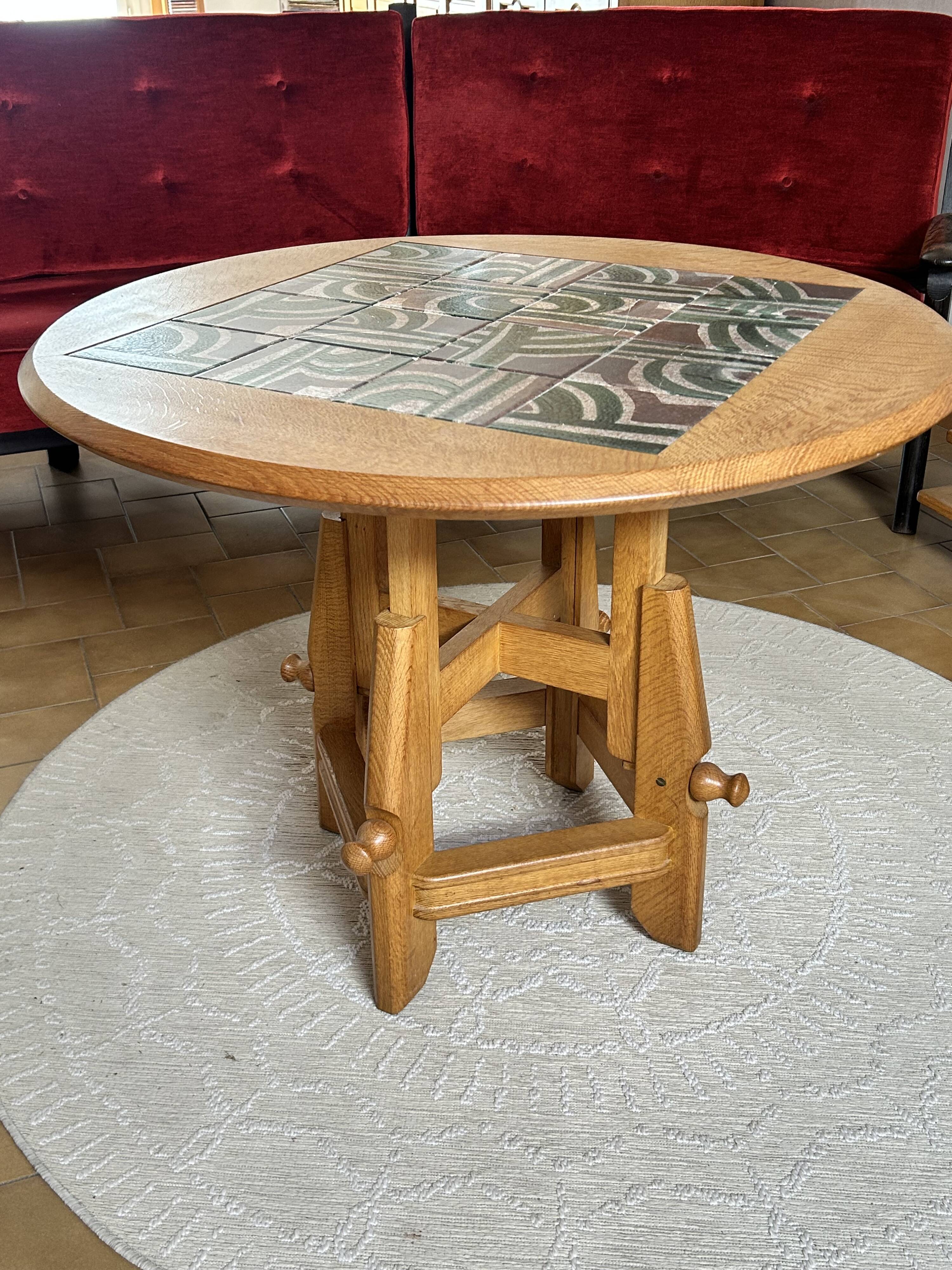 Guéridon table "Guillerme and Chambron"