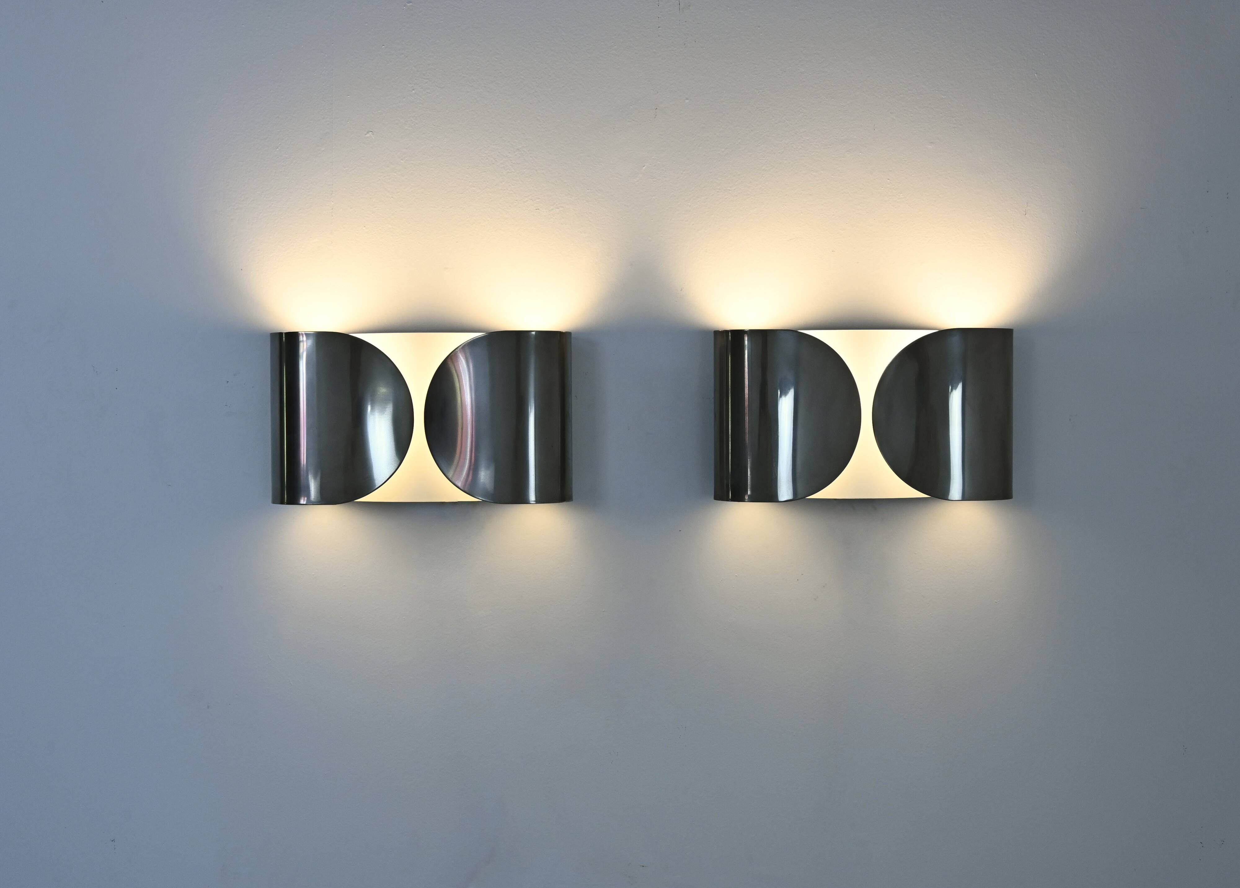 2 "Foglio" wall lights by Tobia & Afra Scarpa for Flos, 1960s.