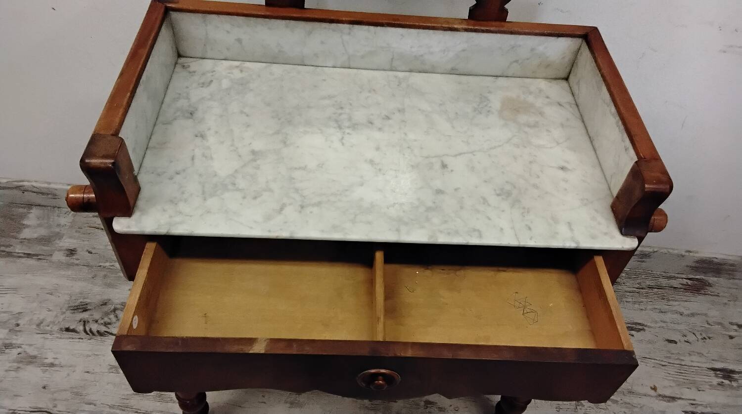 Antique dressing table/vanity unit in wood and marble