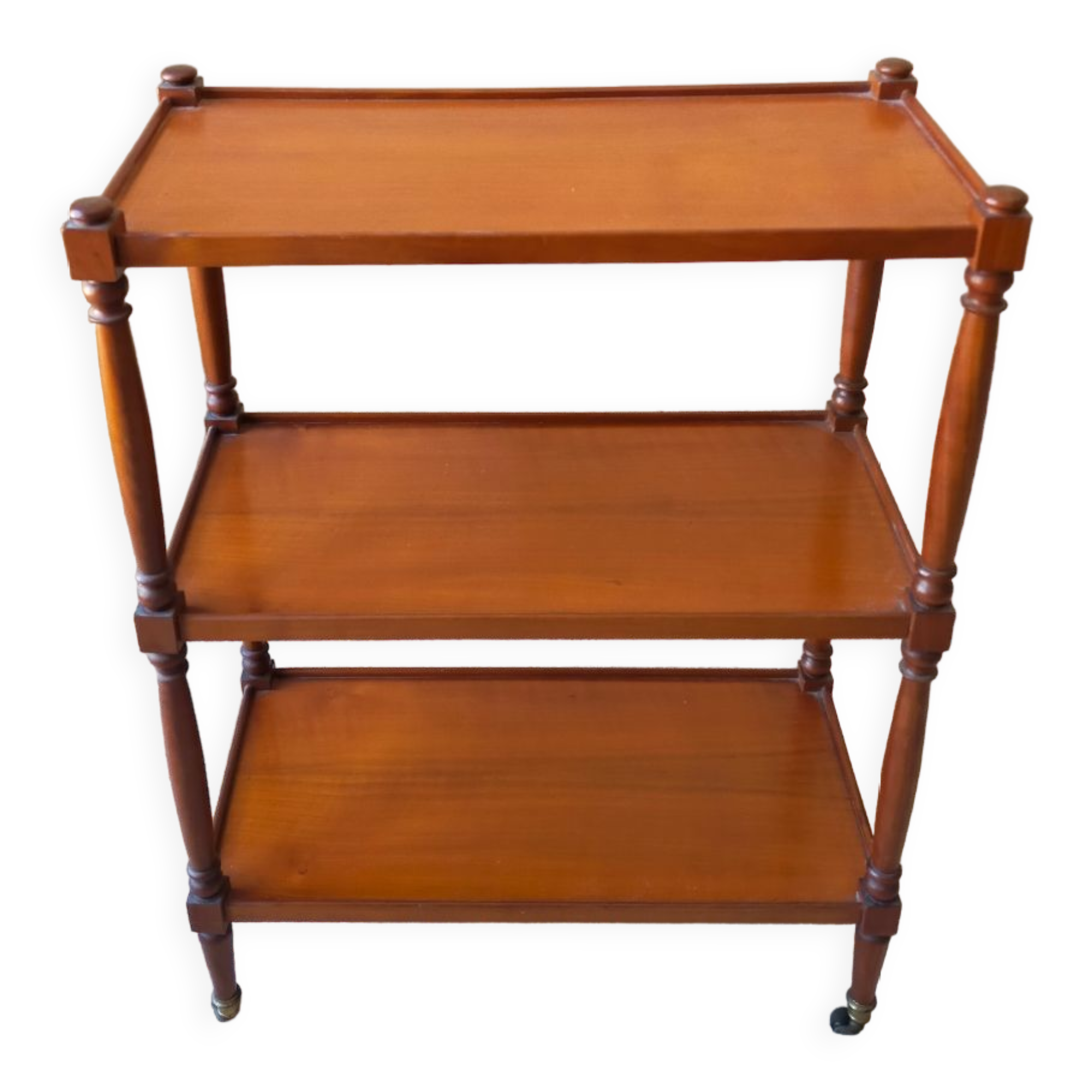 3-level pedestal shelf