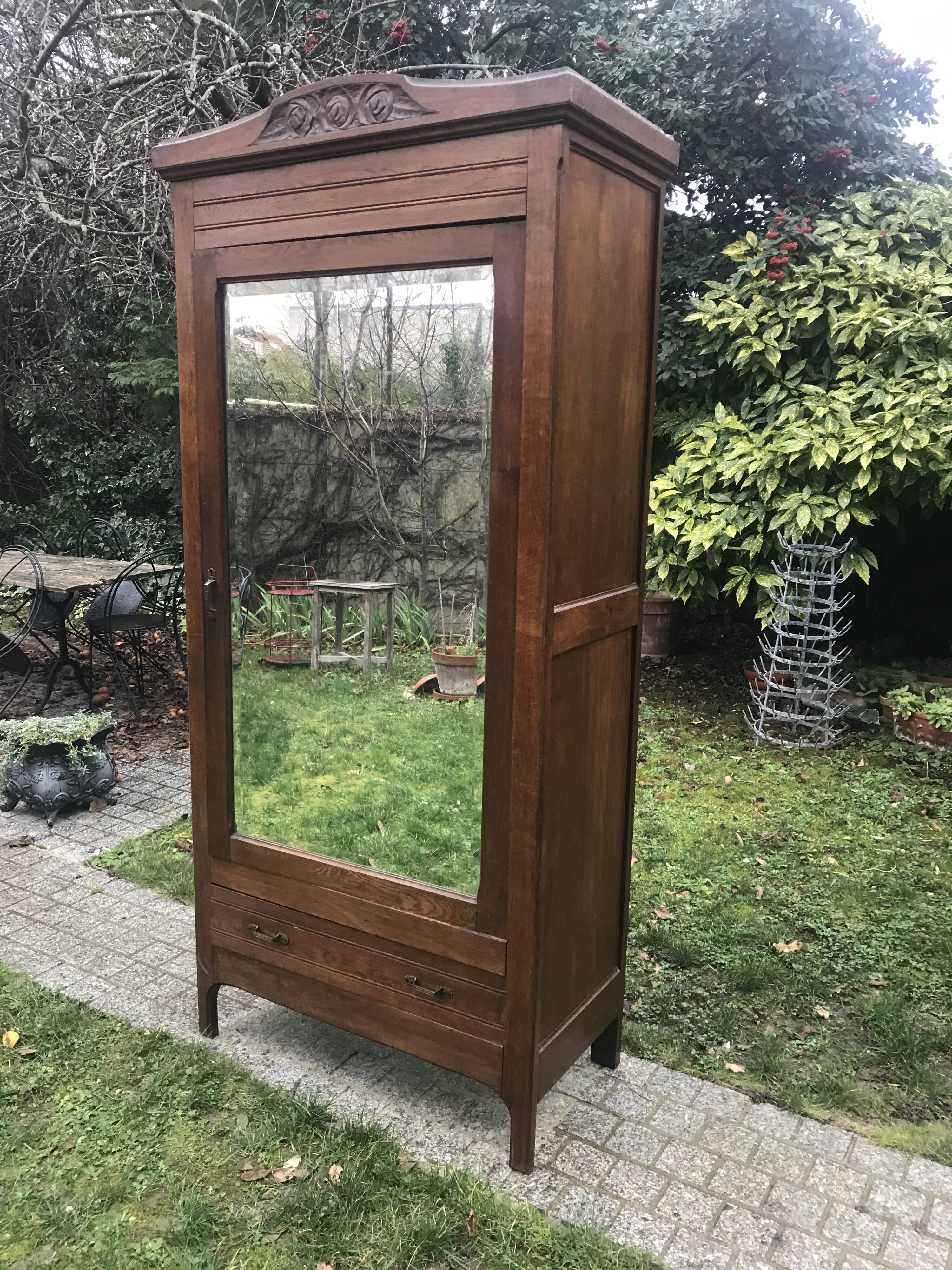 Art Deco cabinet with bevelled mirror 1930/1940