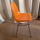 Série de quatre chaises orange