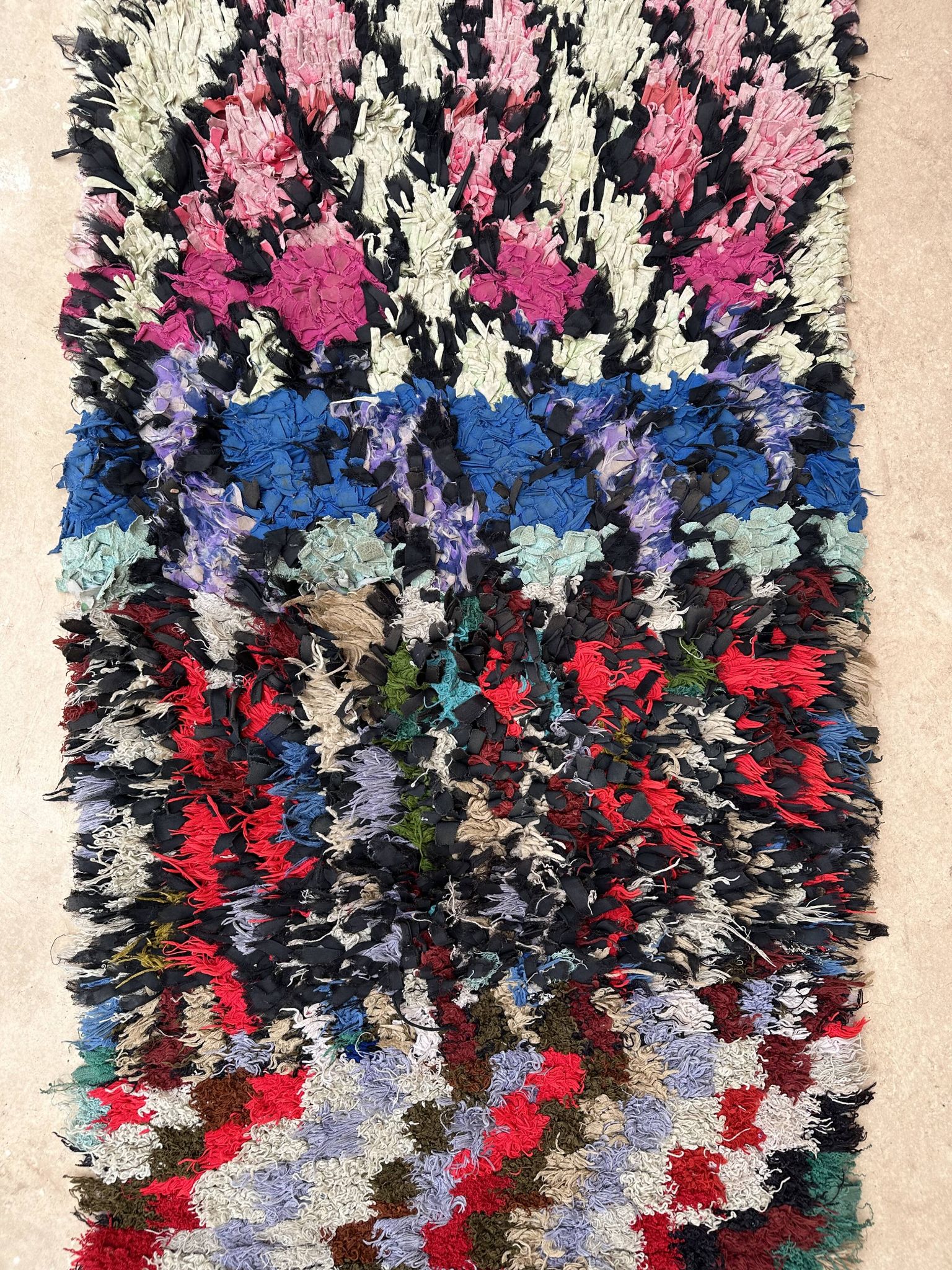Tapis Berbère Boucherouite coloré - 64 x 196 cm