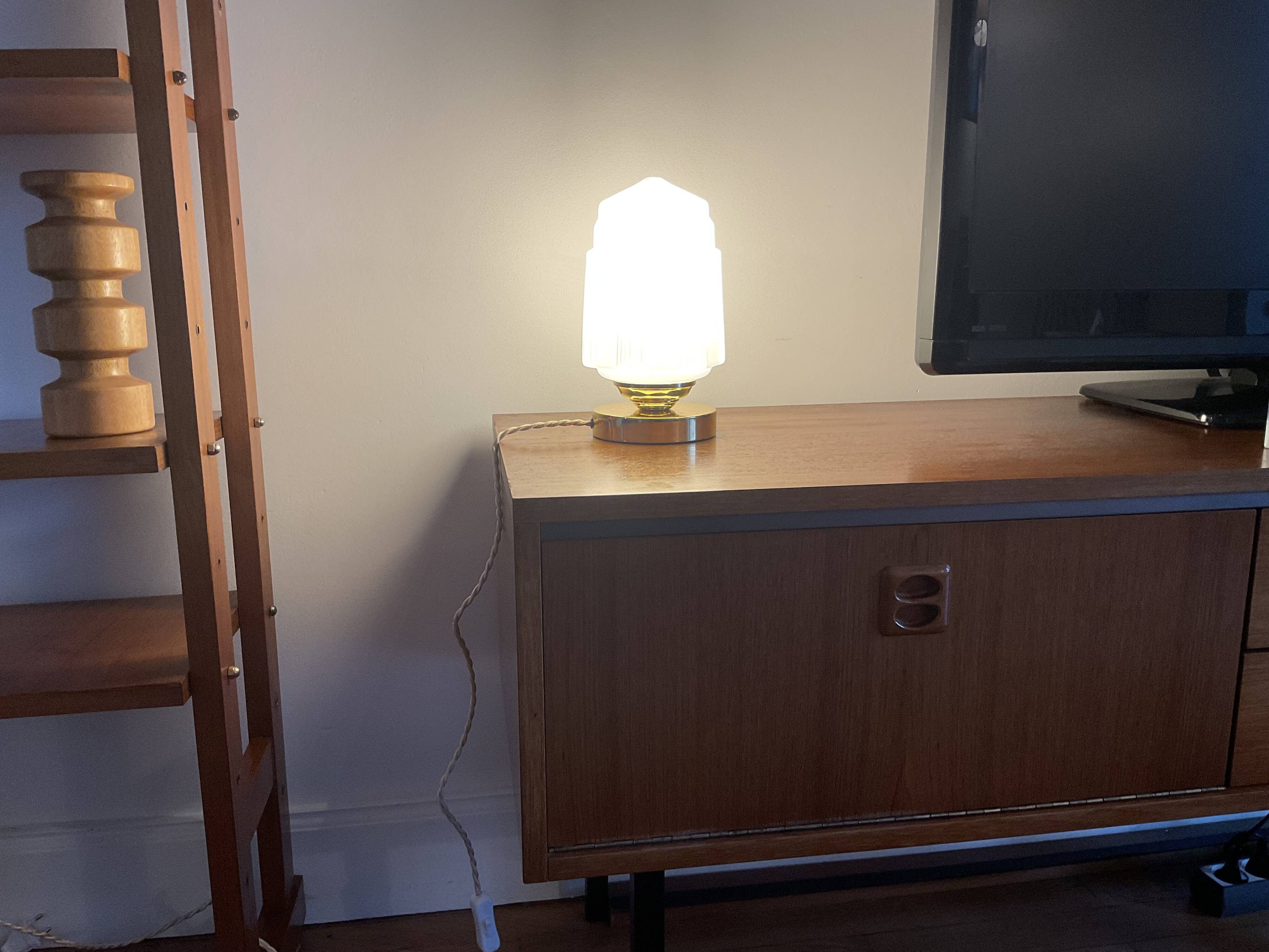 Art Deco skyscraper lamp