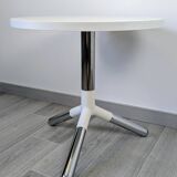 Table d’appoint Matéria blanche design contemporain métal chromé
