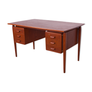 bureau de teck autoportant