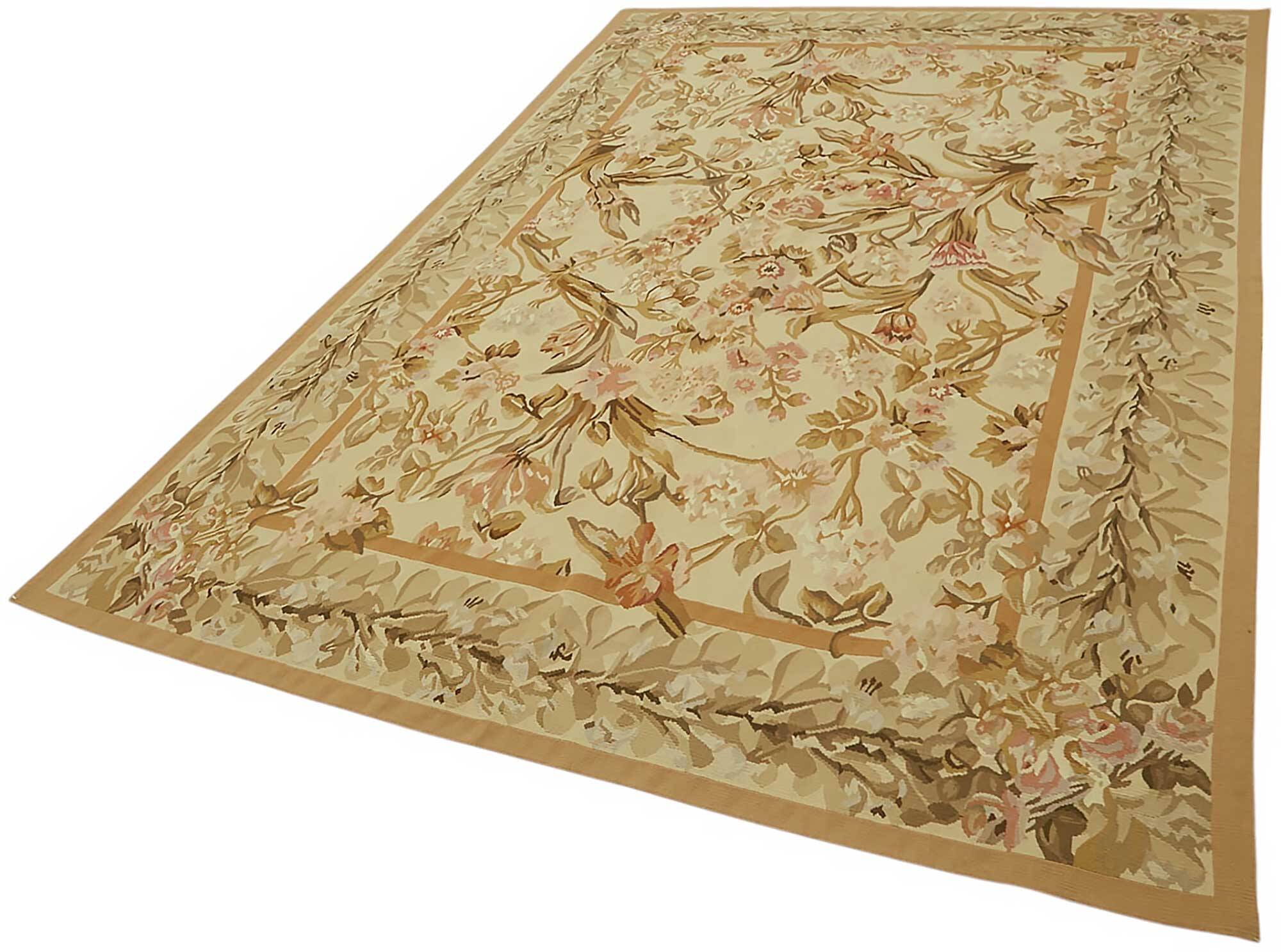 Handmade European Vintage Aubusson Kilim 177 cm x 273 cm