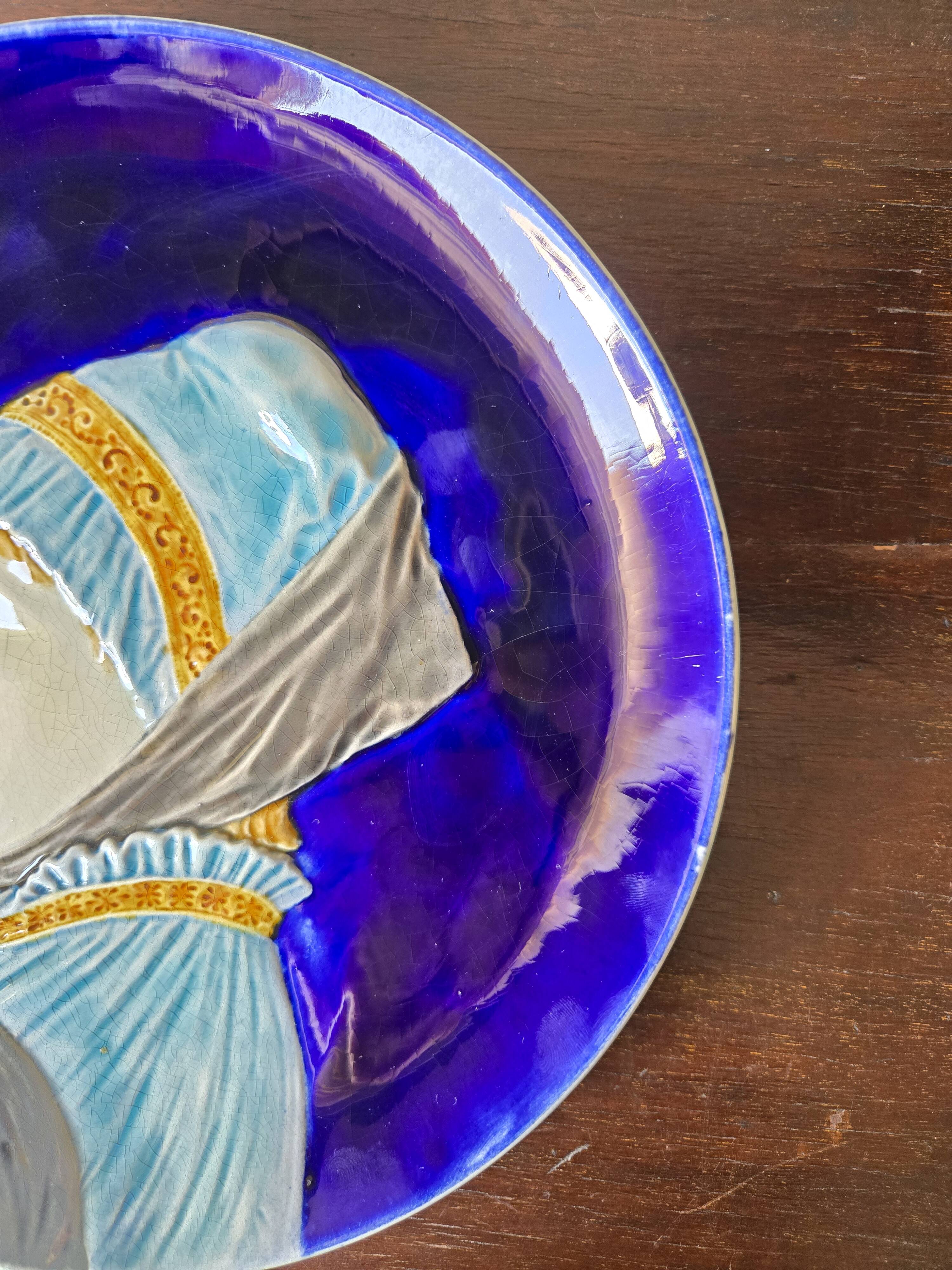 Majolica plate Sarreguemines no. 1174 (late 19th century)