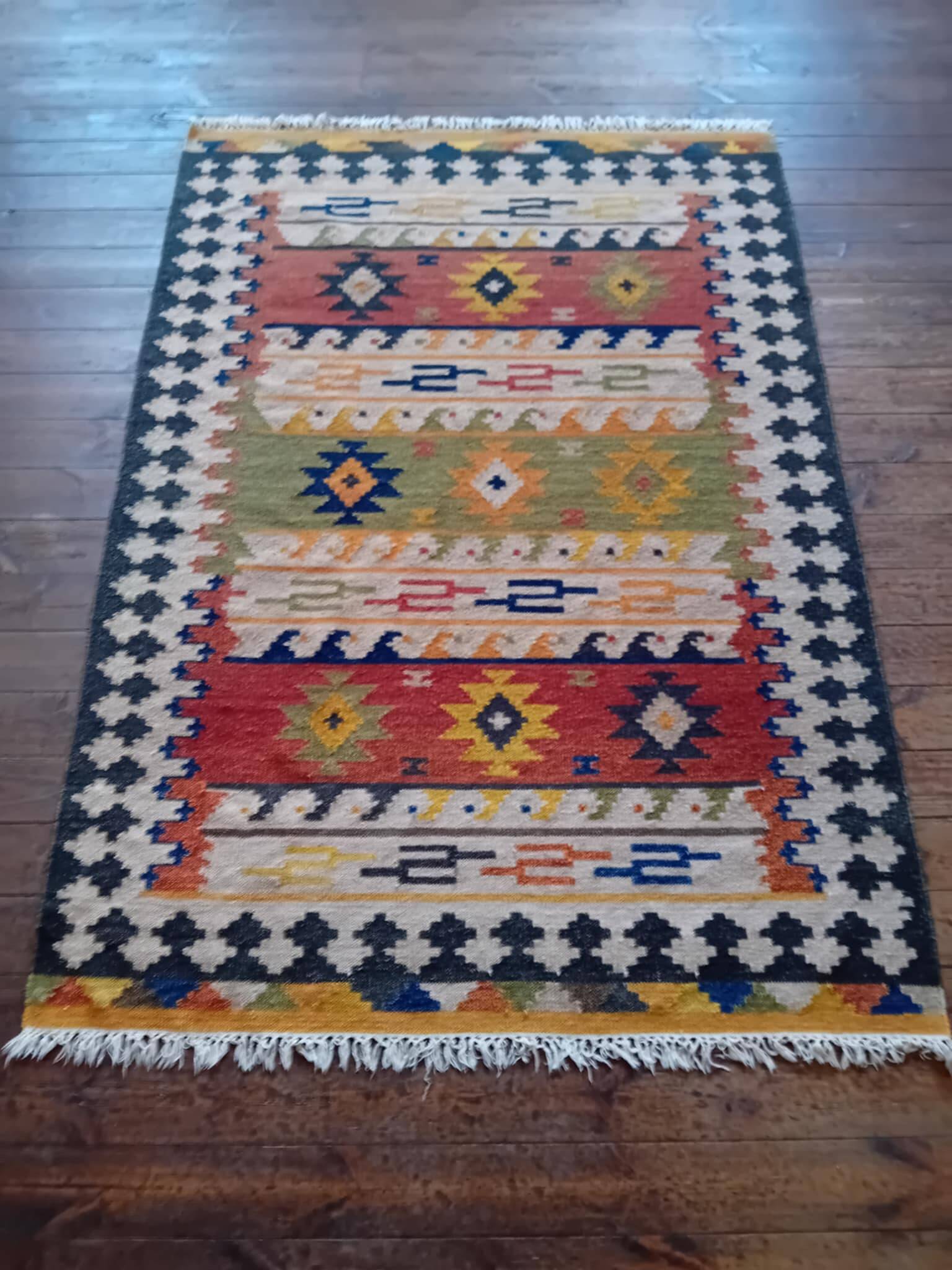 Handmade Indian Kilim Sivas 200x140cm