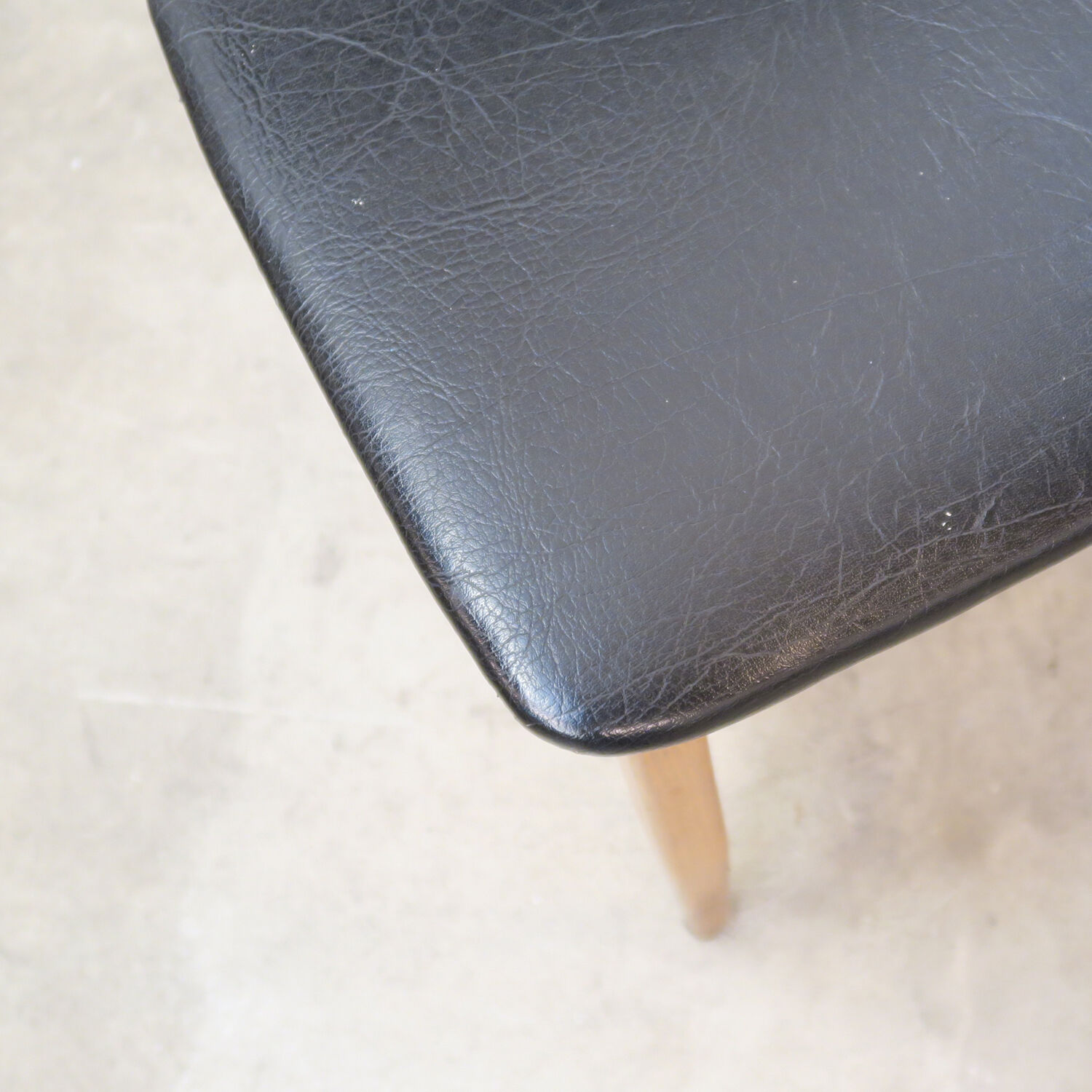 Série de 4 chaises scandinaves