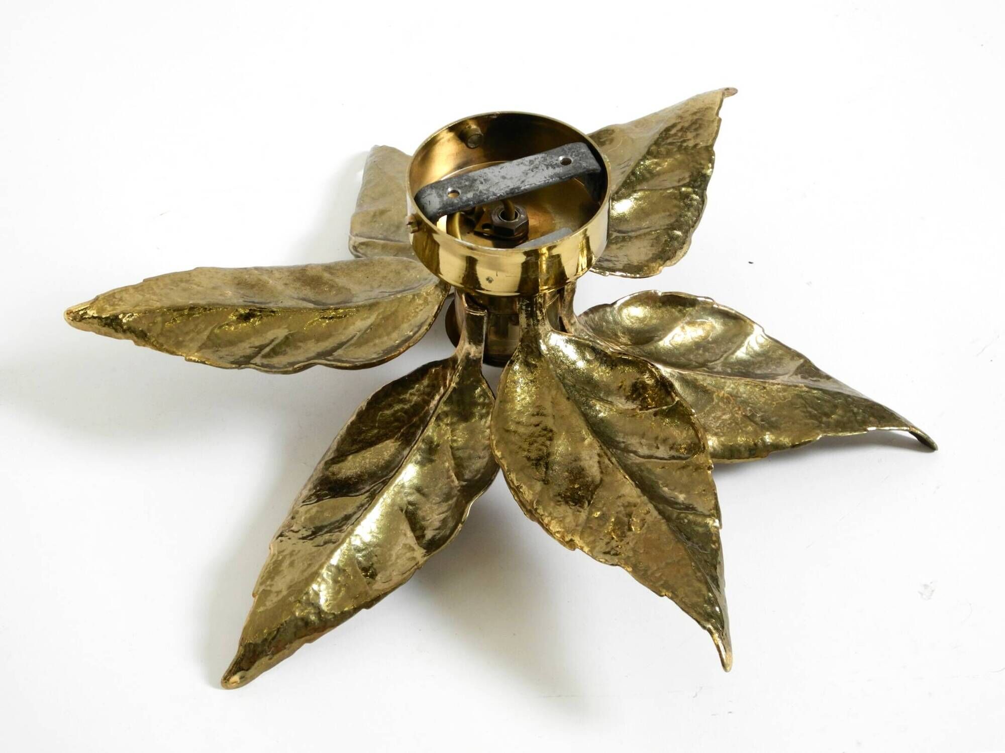 Beautiful brass ceiling or wall lamp from the 1970s by Willy Daro