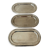 Lot de 3 plateaux en métal argenté très patiné