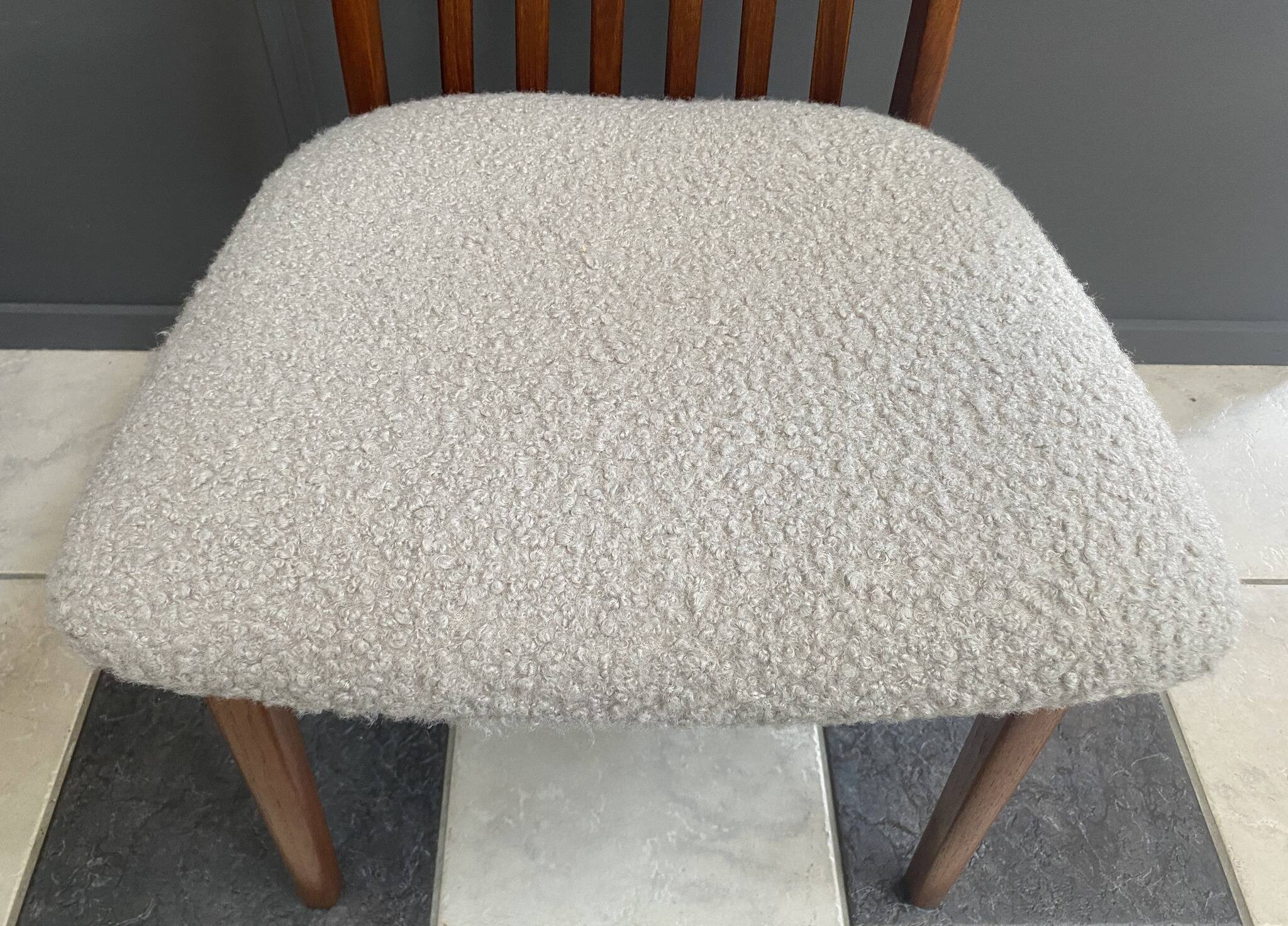 Set of 4 Kai Kristiansen dining chairs 1960s  in White Boucle