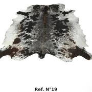 Genuine cowhide rug 1.9 x 1.9 m - Ref. 19