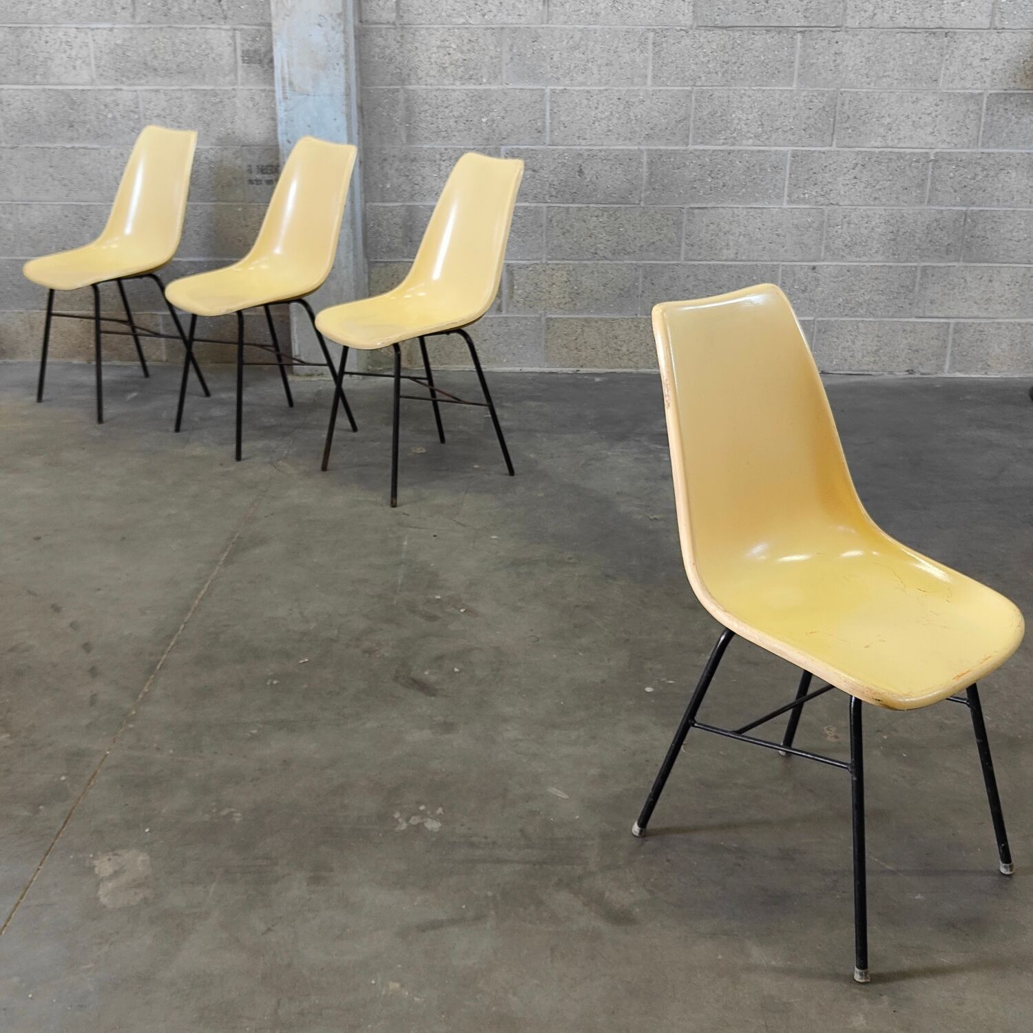 Set of 4 fiber and metal chairs by Miroslav Navratil for Vertex 1960