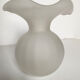 Vase Lancel forme boule verre dépoli soufflé travail de Murano