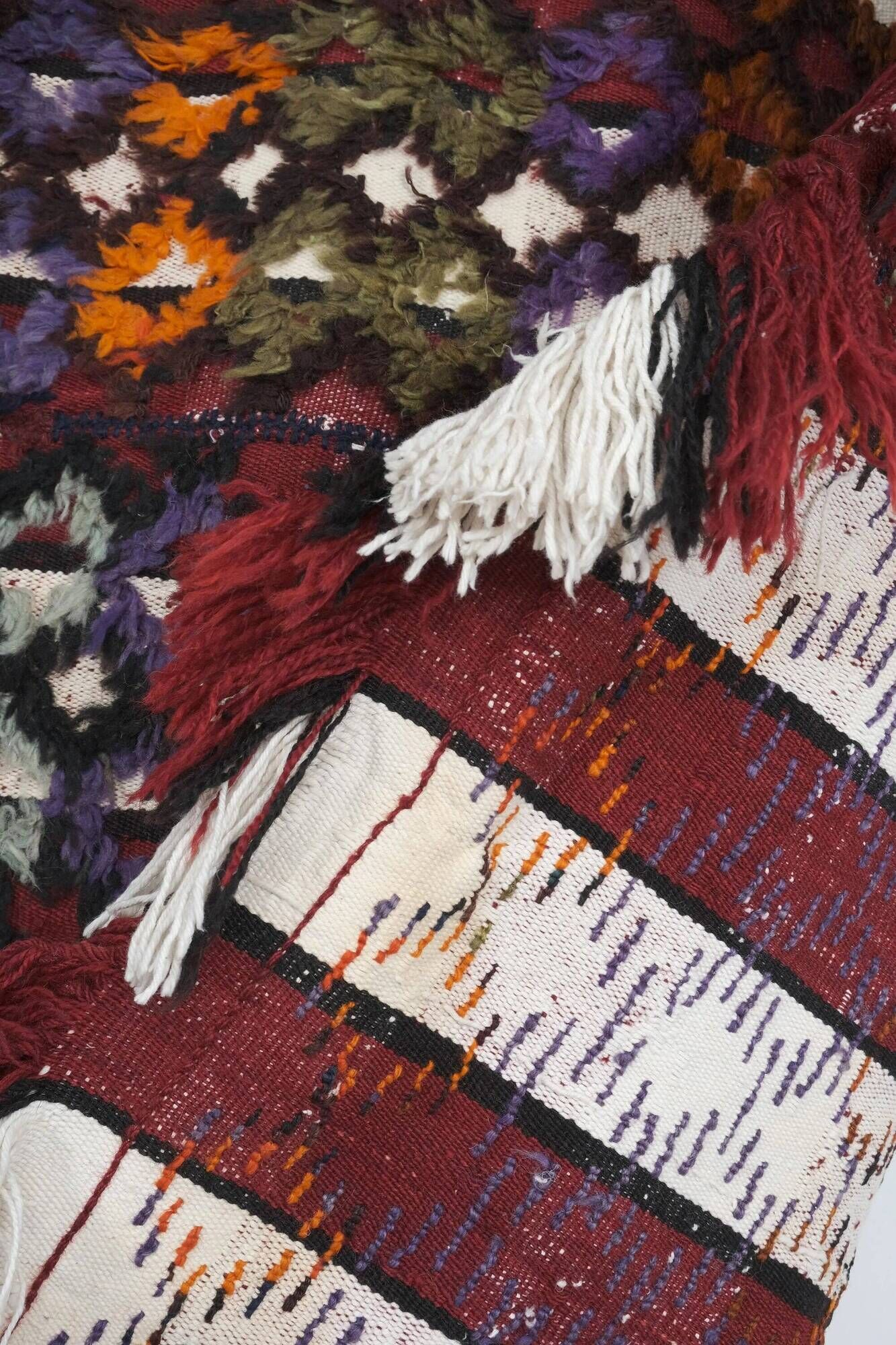 Vintage Turkish handmade rug 162x228 cm
