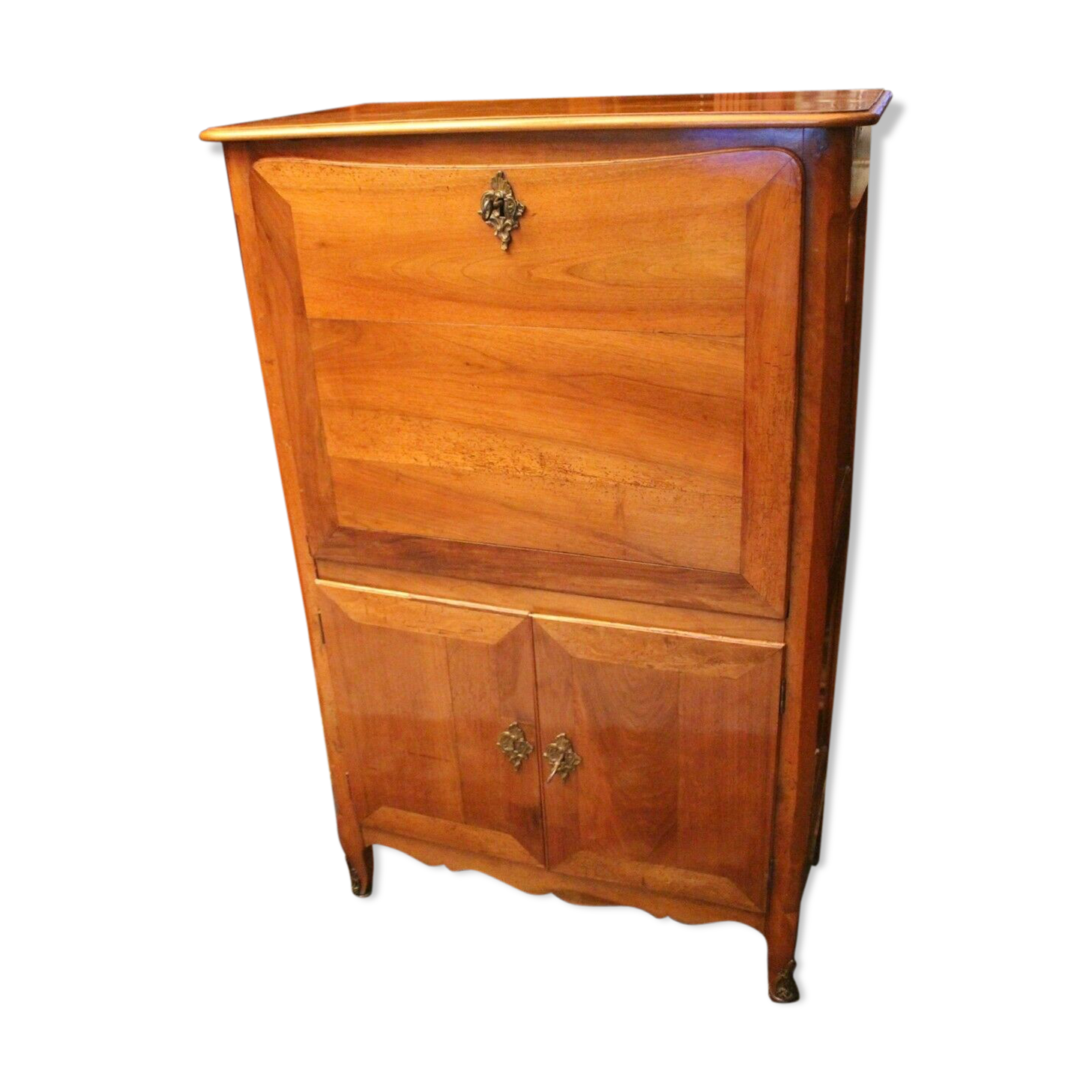 Secretary Louis XV in solid blond walnut period 18th