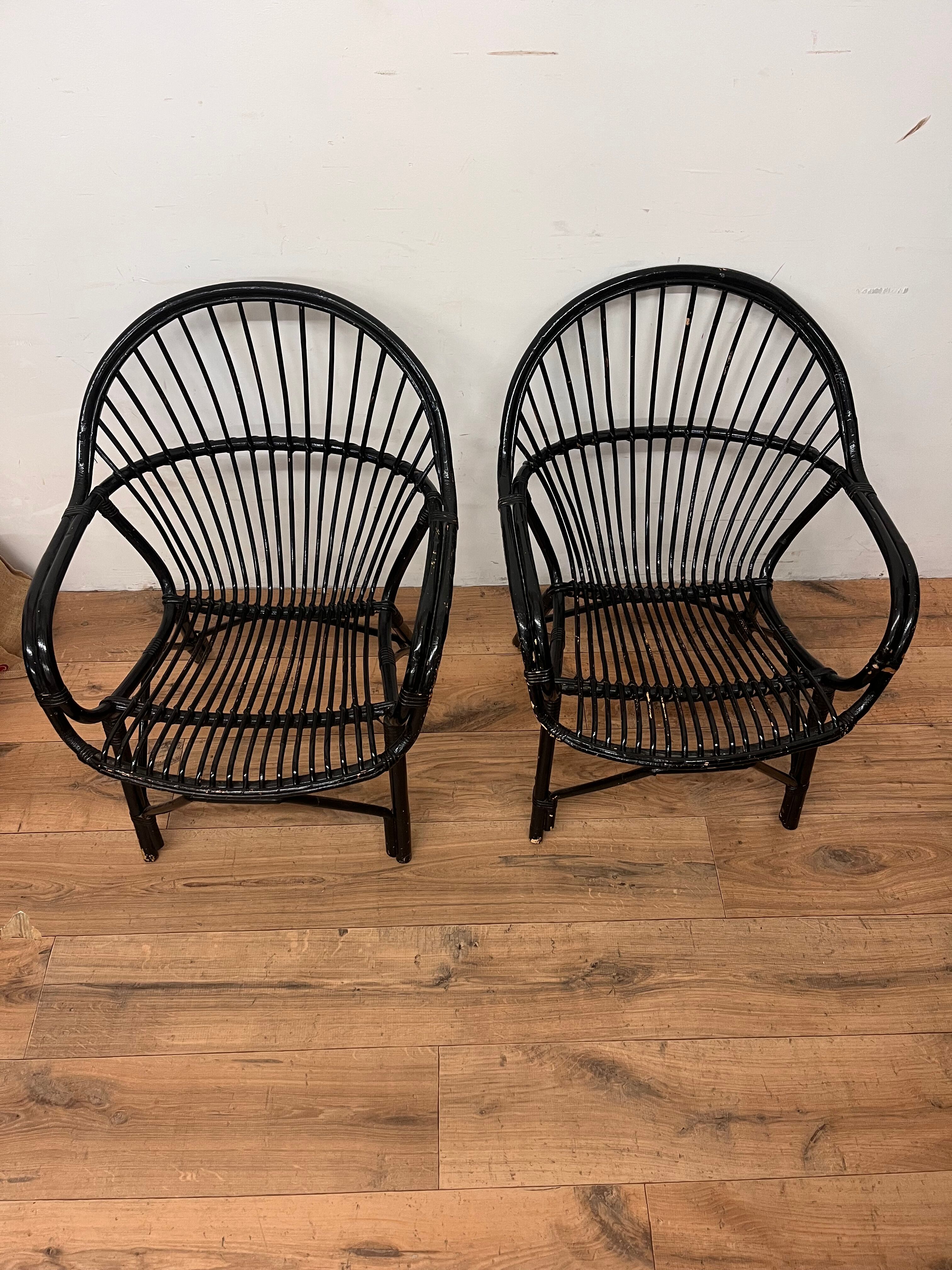 Paire de fauteuils en rotin vintage