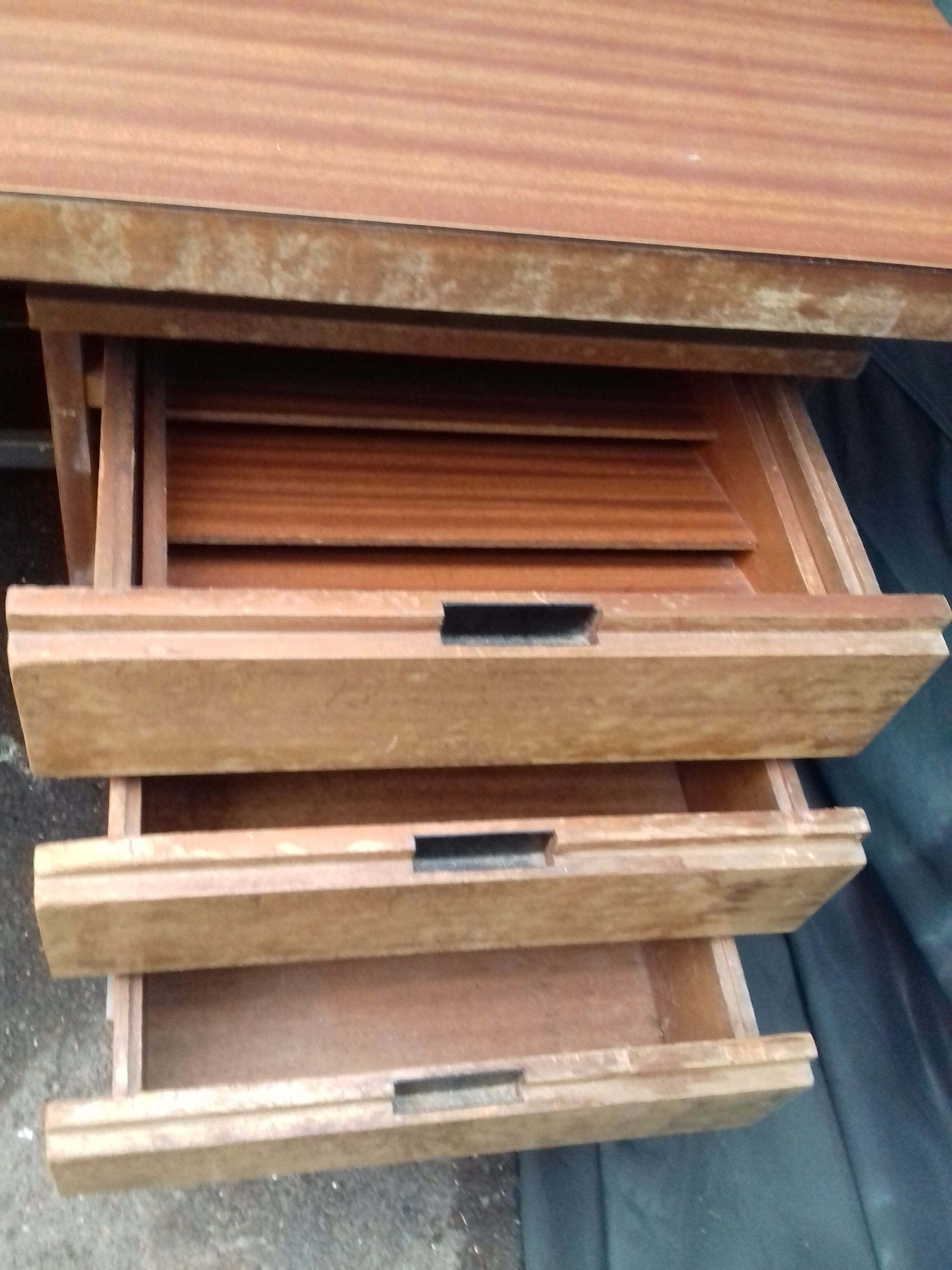 Desk by Pierre Guariche Minvielle edition 1950