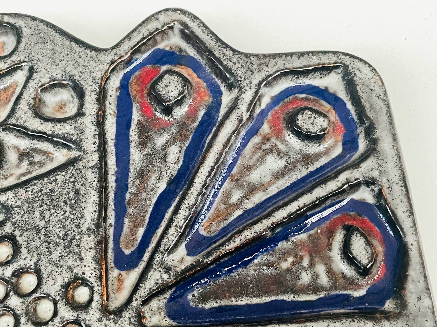 Vintage Scandinavian wall ceramic – Stylised hen – 1960s