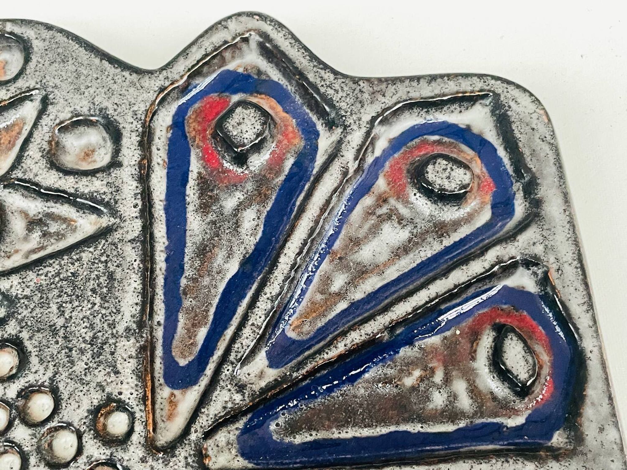 Vintage Scandinavian wall ceramic – Stylised hen – 1960s