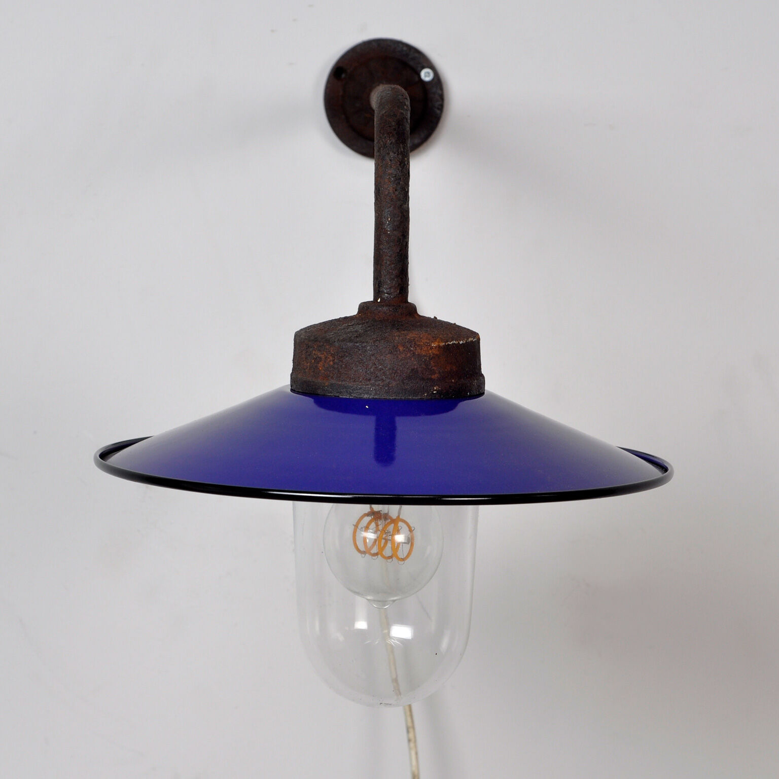 Iron Outdoor Lamp