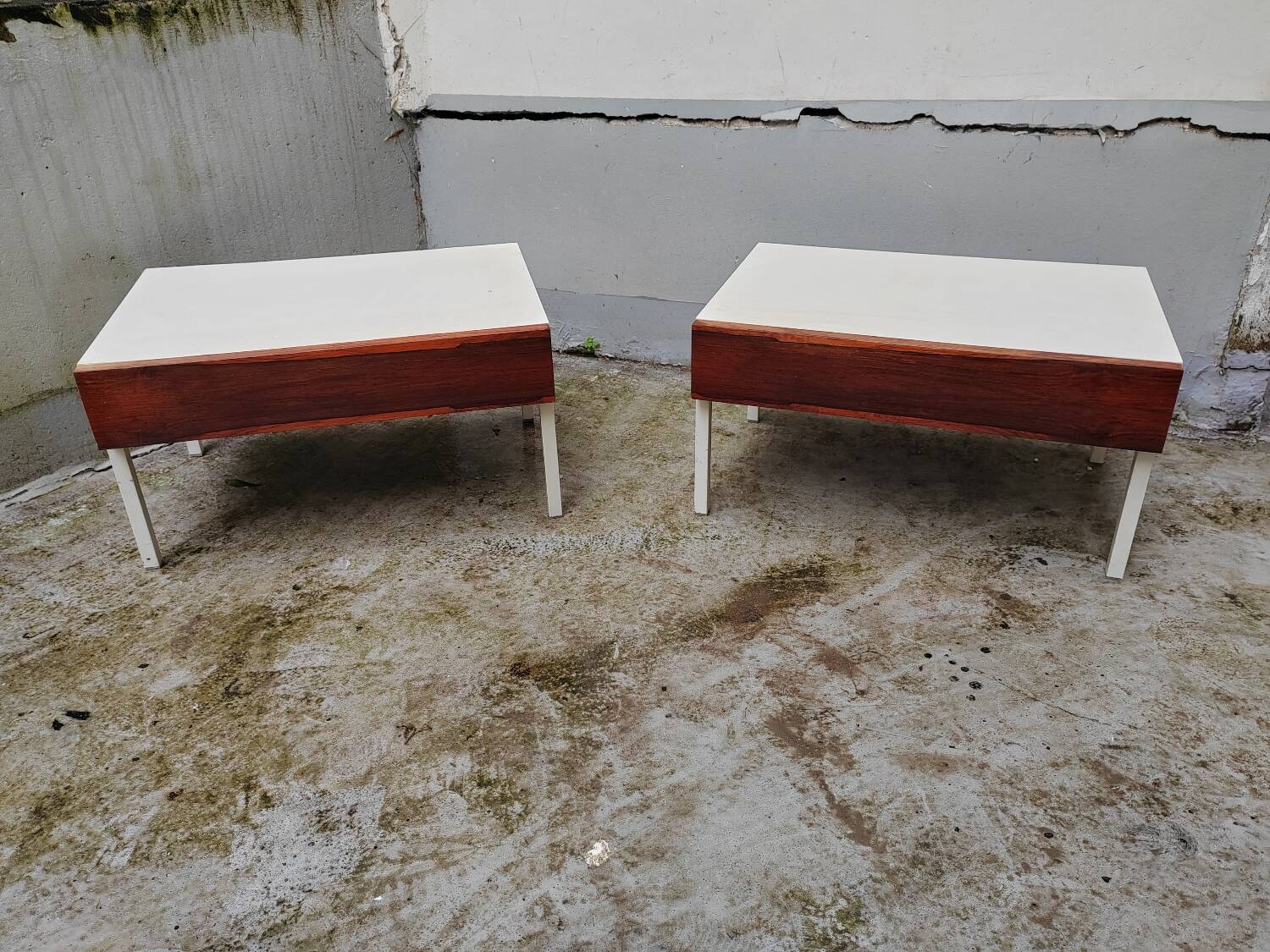 Pair of vintage 60s interlubke bedside tables.
