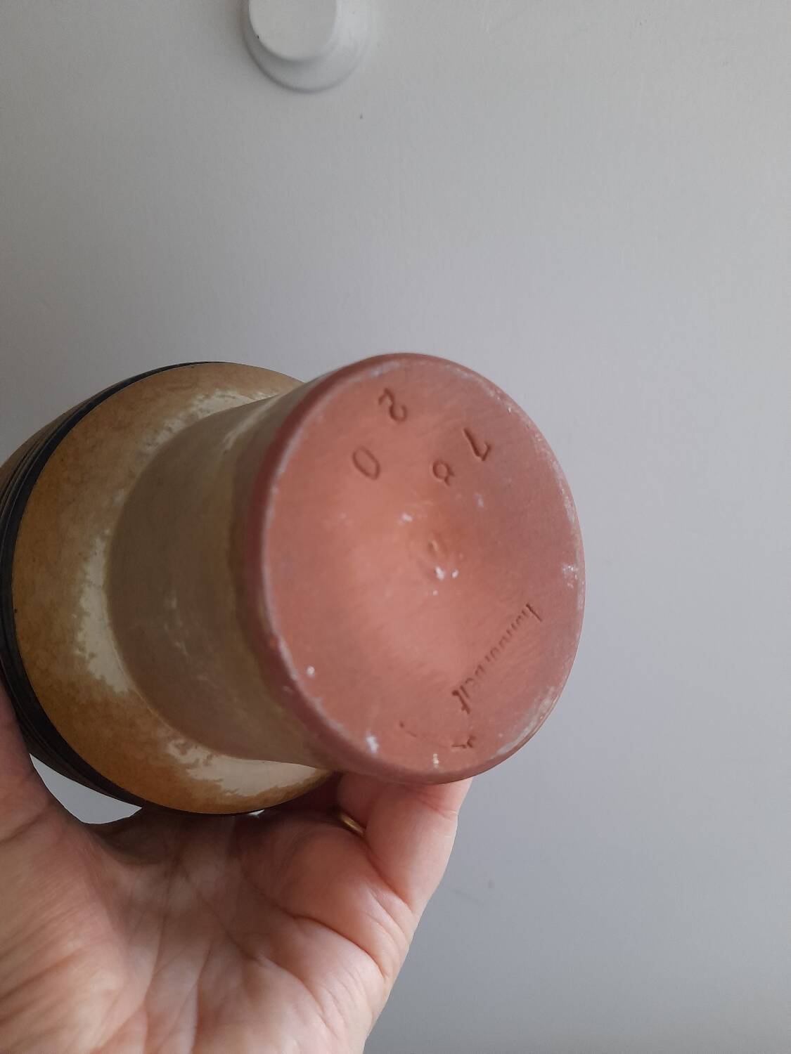 Beautiful ceramic saucer vase