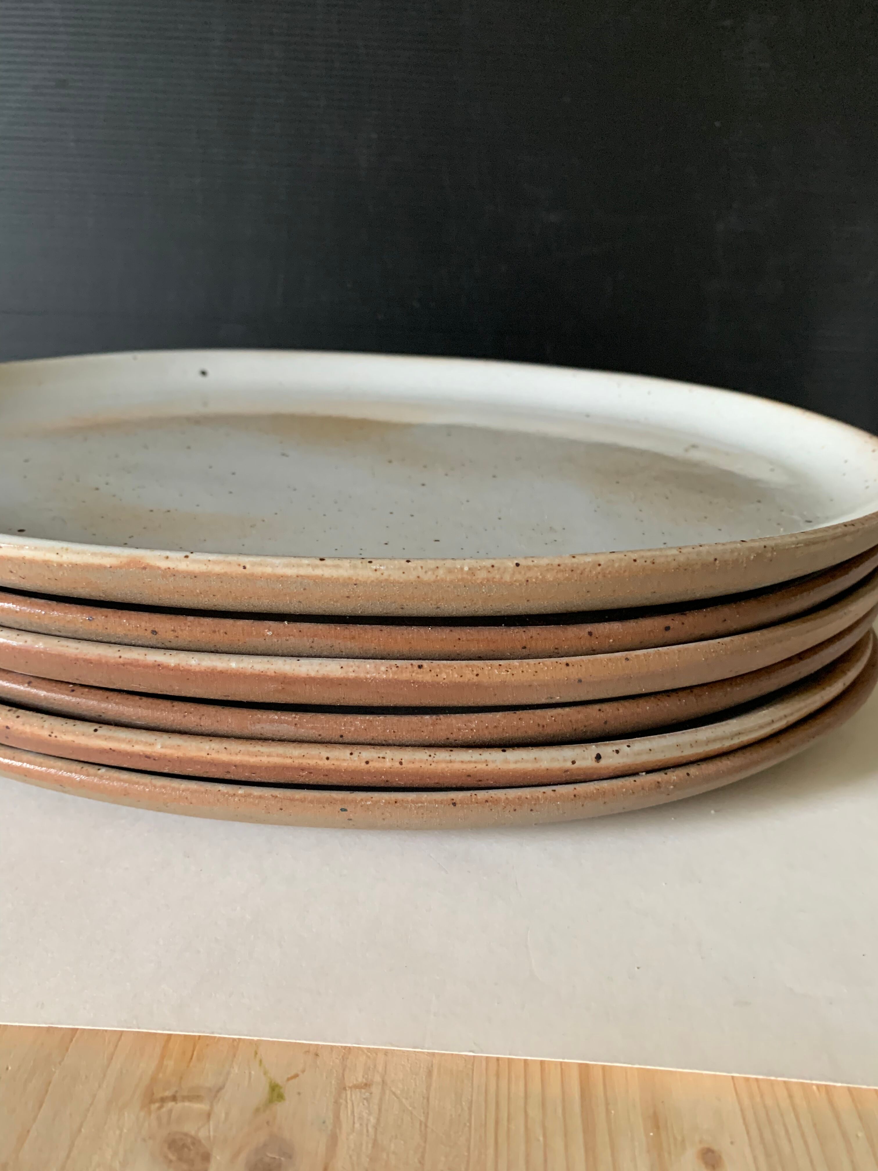 6 plates in sandstone from the Marais