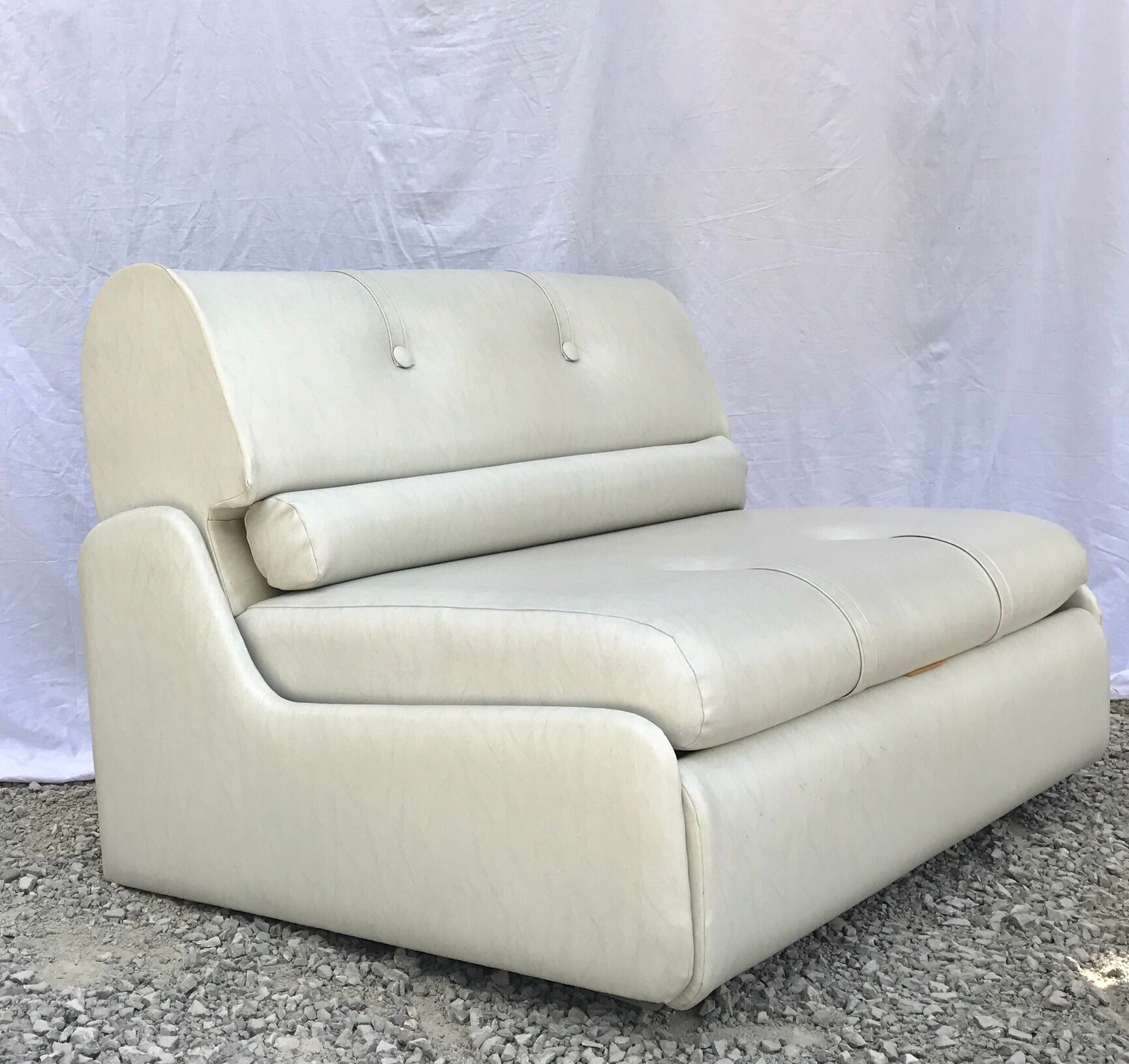 Sofa/bed 60s skaï