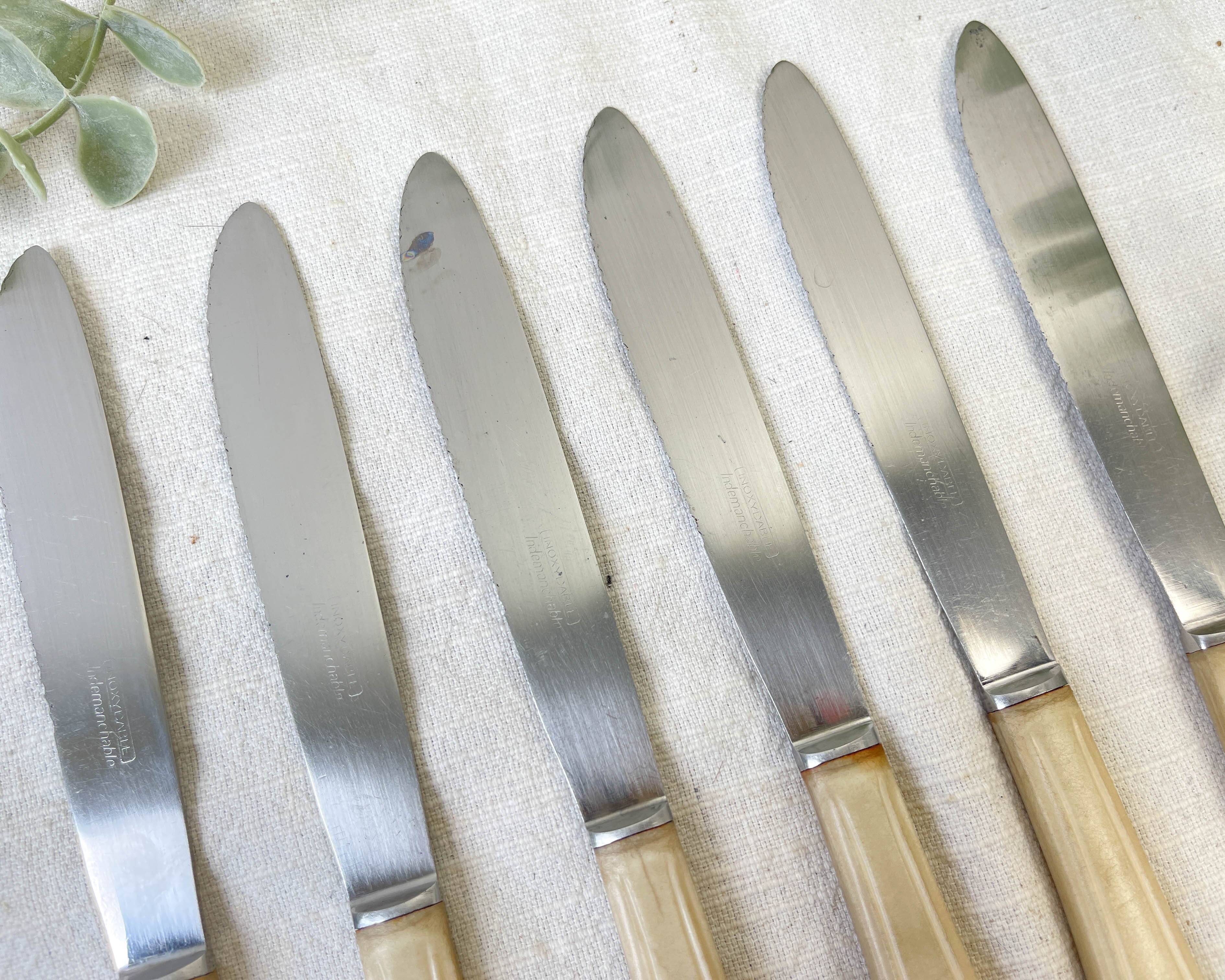 6 vintage Bakelite ivory knives France