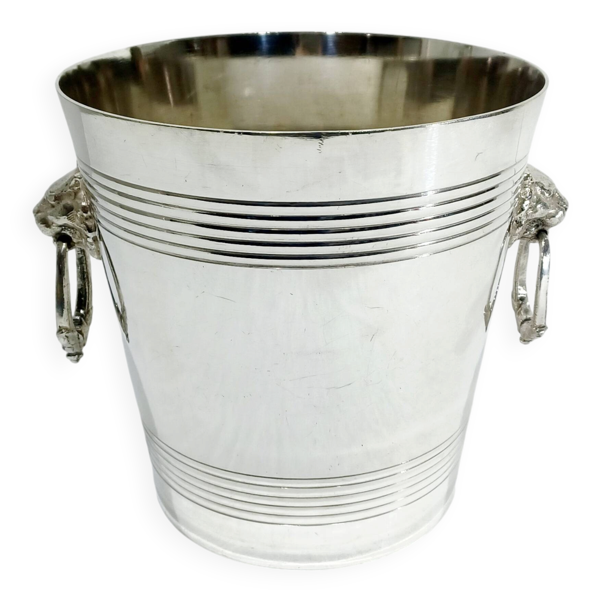 Seau à champagne en métal argenté, tête de lion