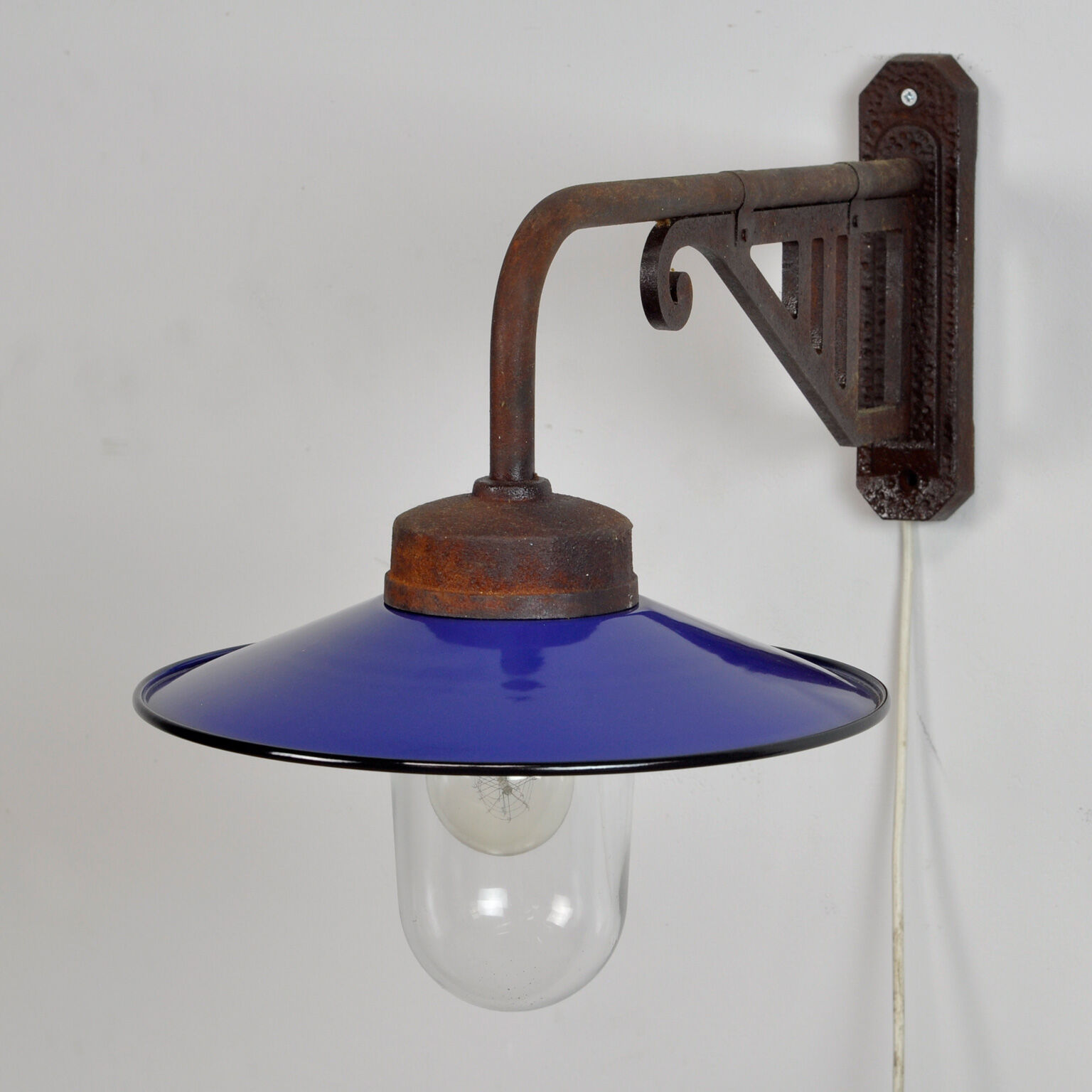 Outdoor Lamp