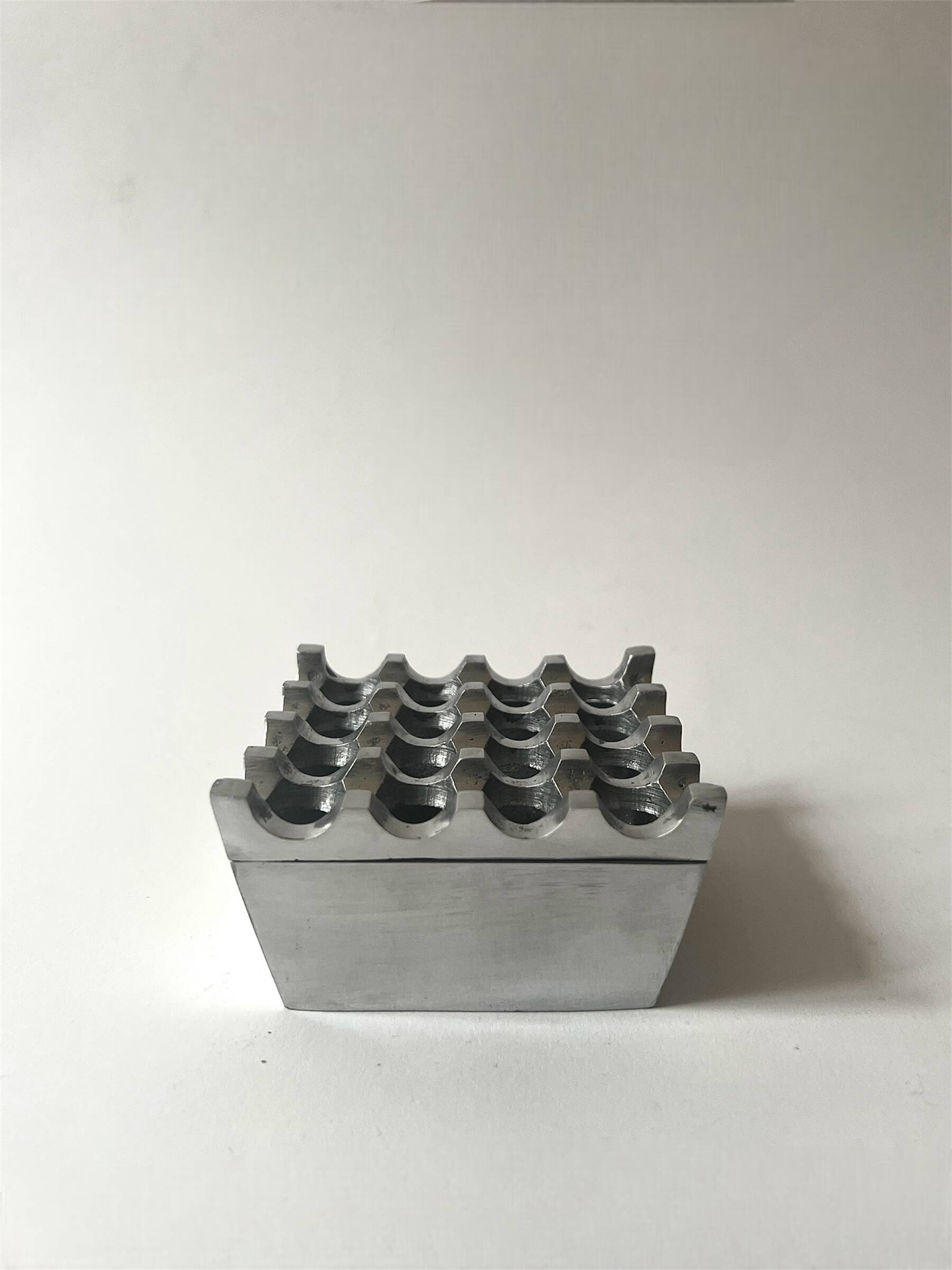 Cendrier midcentury en métal chromé style ultima 15, design 1970