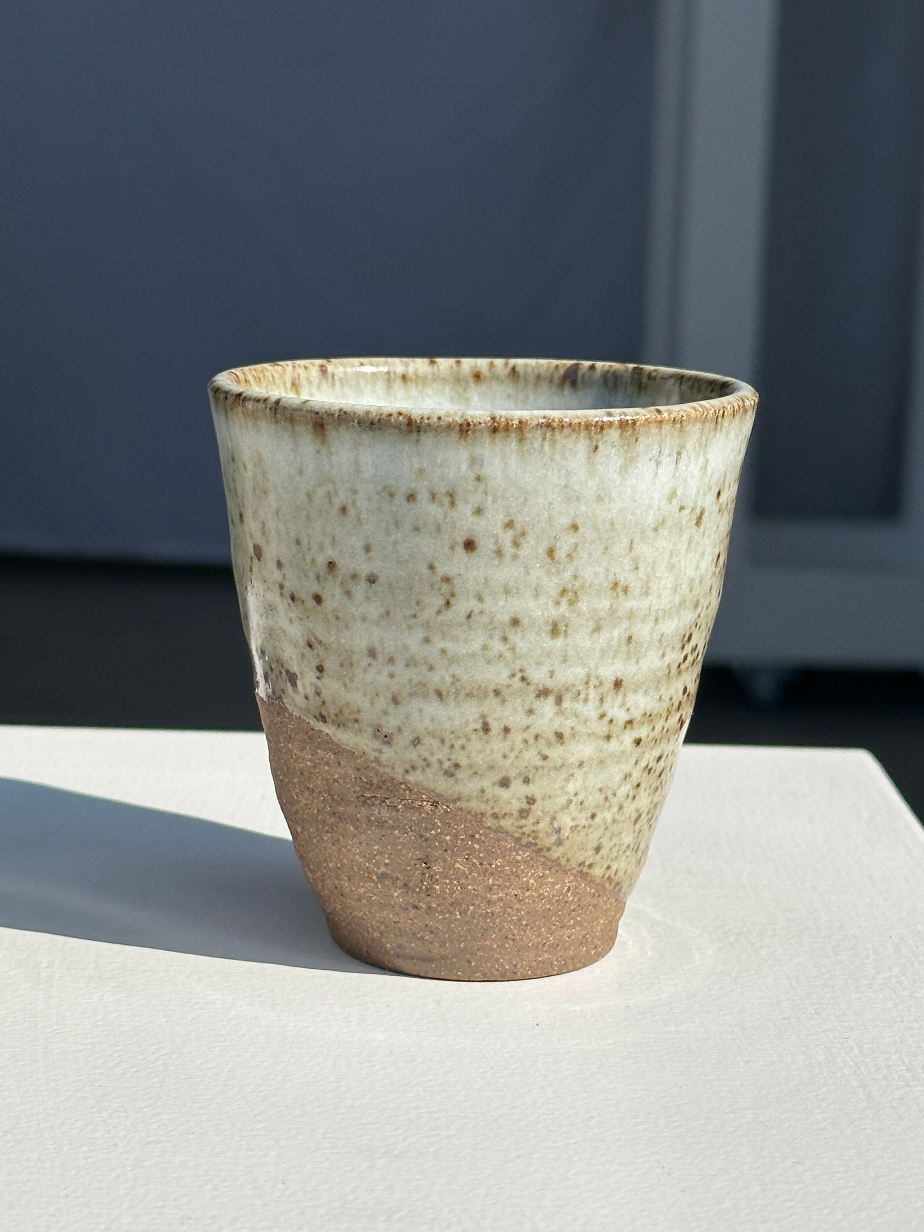 Set of 2 cups in Indonesian ceramic (brown & speckled glazed matte)