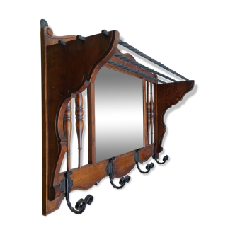 Coat rack with mirror