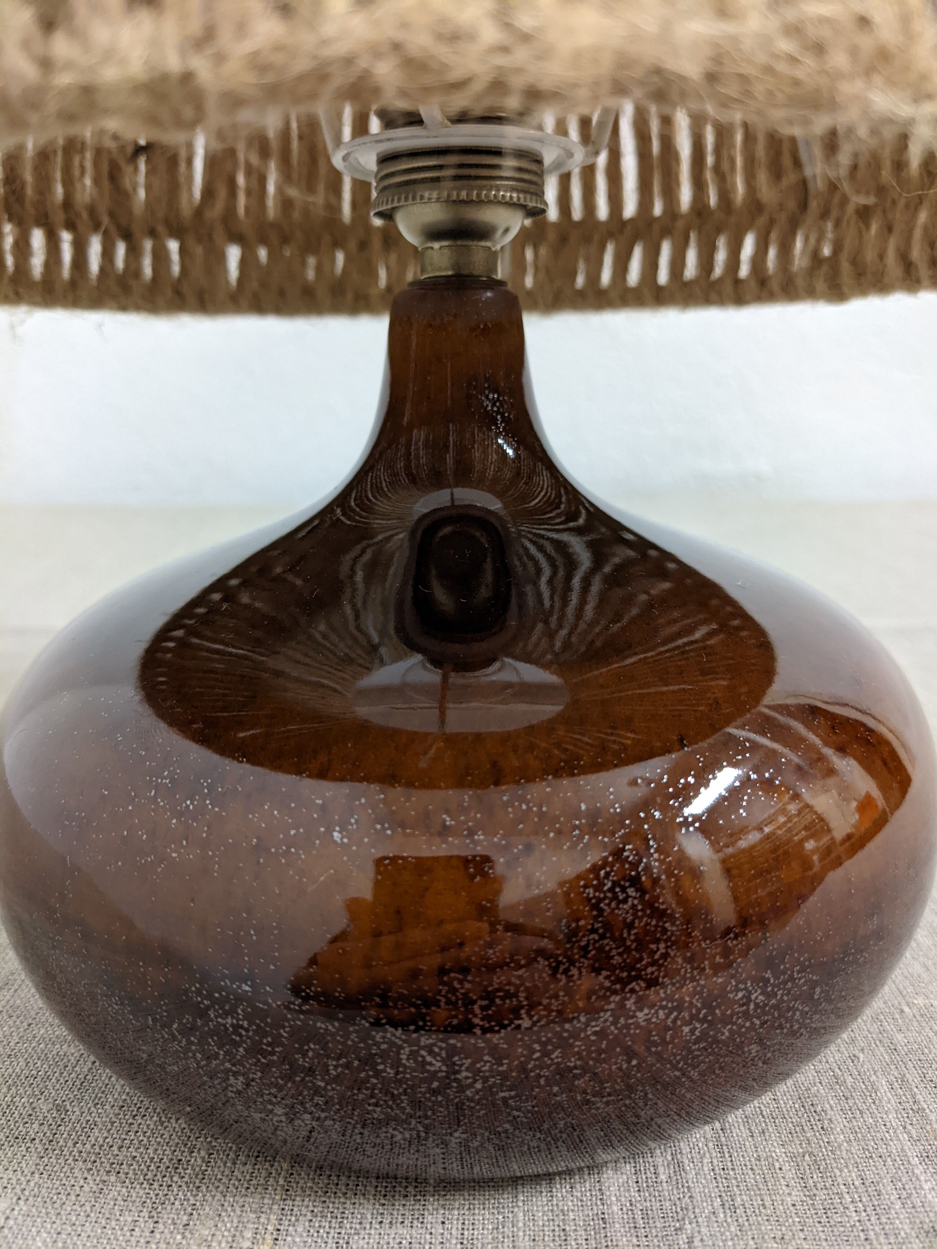 Vintage bedside lamp in enamelled stoneware and jute rope