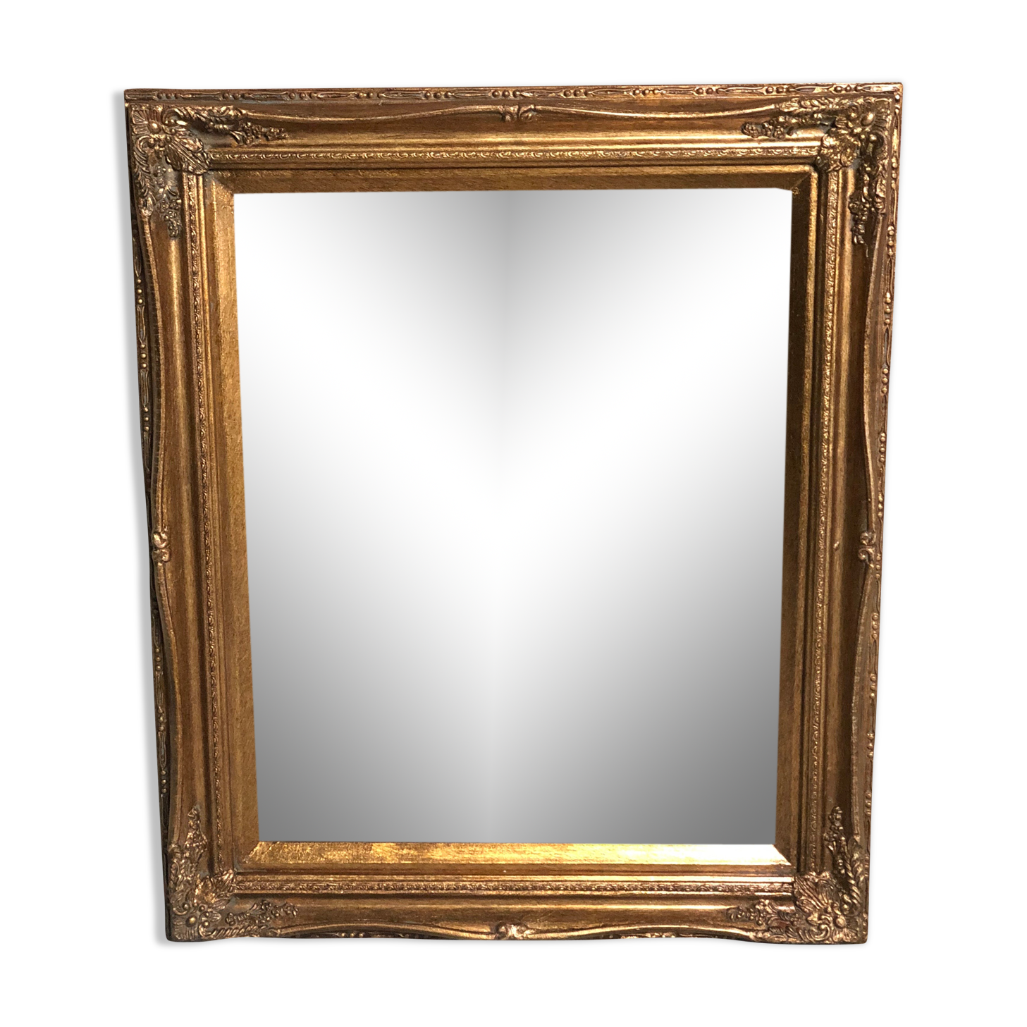 Oval mirror style Louis XV patinated gold 63 x 53 cm